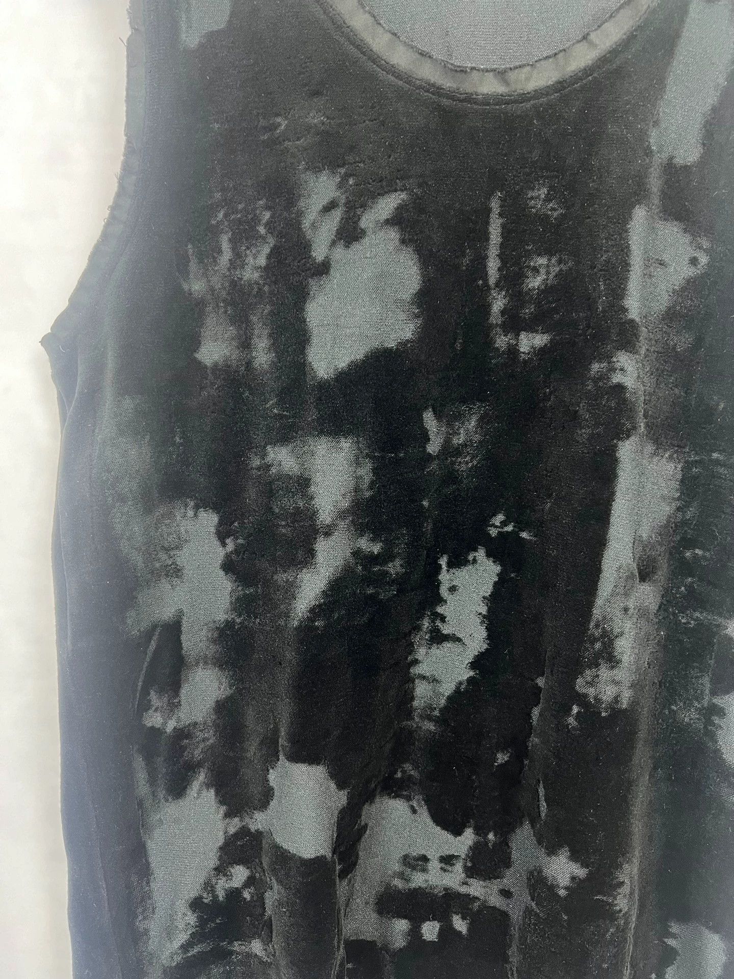 Saint Laurent Paris SLP Destroyed Wormhole Velvet Sleeveless Gilet Sample Size S / US 4 / IT 40 - 3 Thumbnail