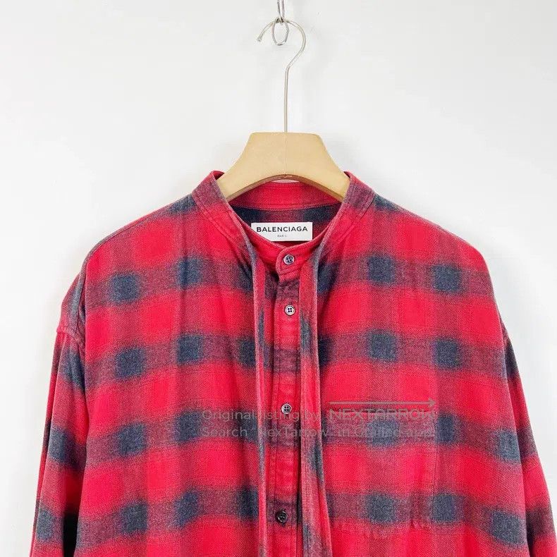 Balenciaga Balenciaga Red and White Checkered Flannel Bow Shirt Size XXS / US 00 / IT 34 - 3 Thumbnail