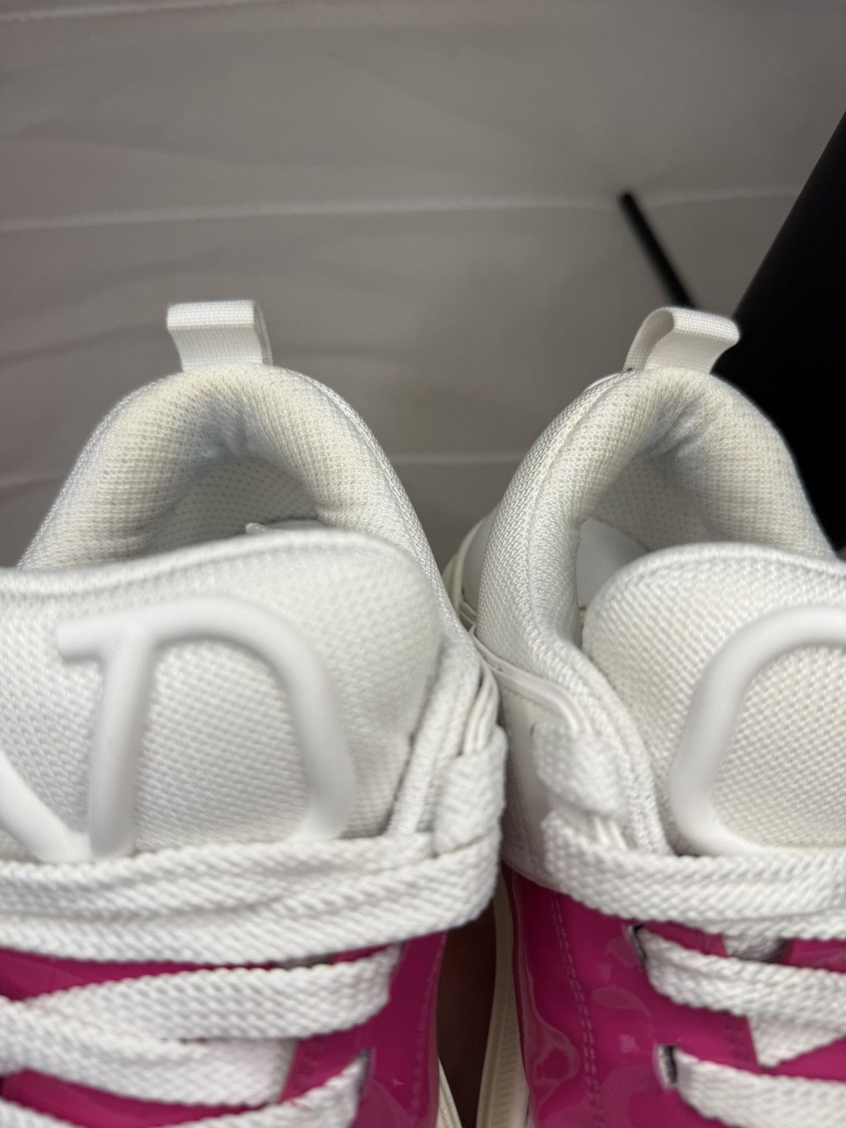 Valentino Valentino Garavani Open Skate White Cyclamin Pink Sneakers Size US 9 / IT 39 - 8 Thumbnail