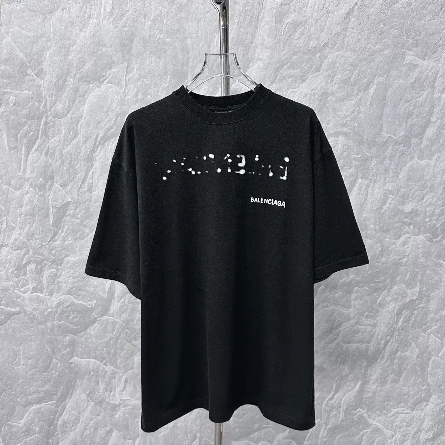 Balenciaga balenciaga blur logo print short sleeve tee Size US L / EU 52-54 / 3 - 1 Thumbnail