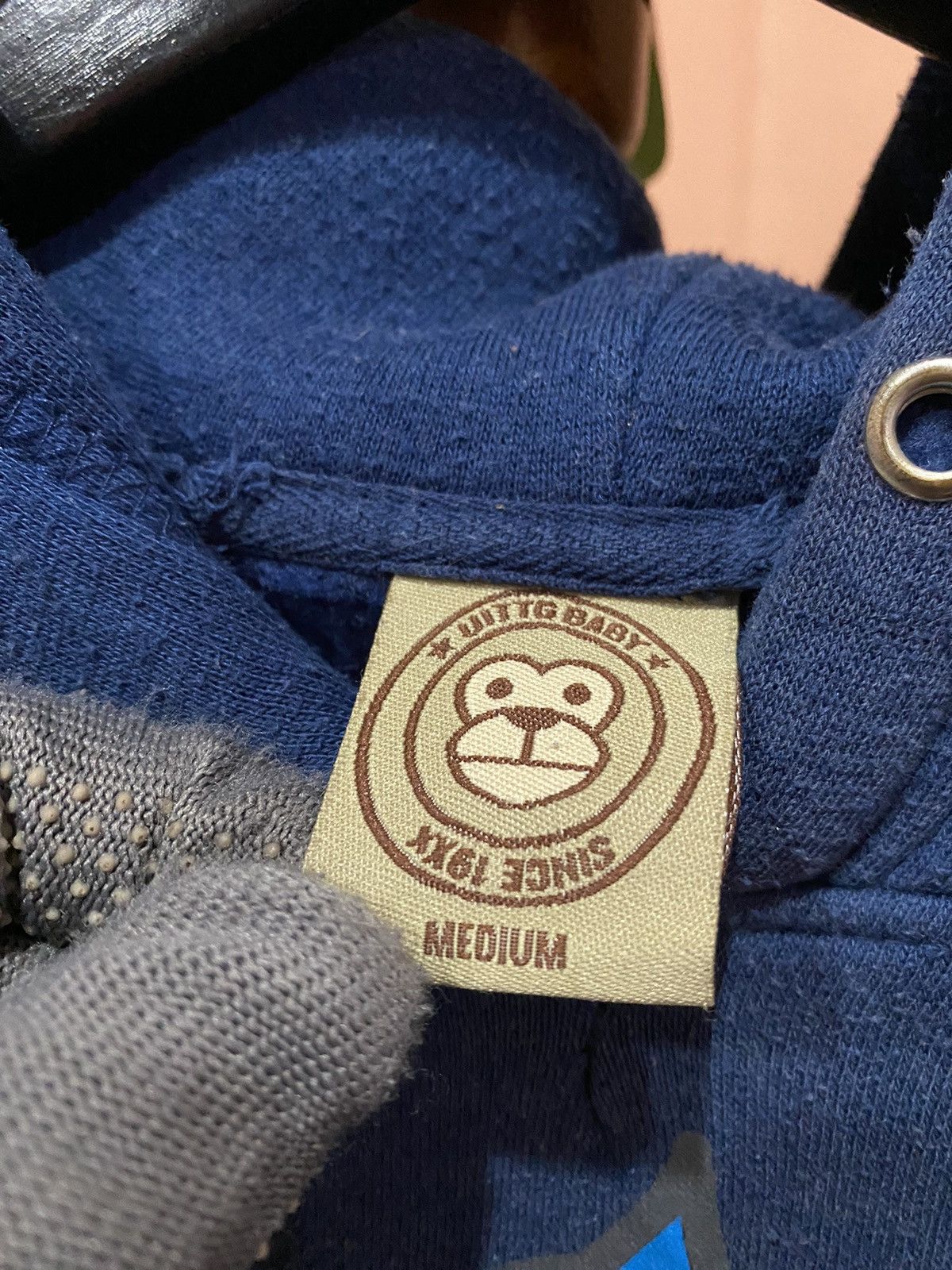 Other VINTAGE Y2K UITTG BABY HOODIE Size US M / EU 48-50 / 2 - 6 Thumbnail