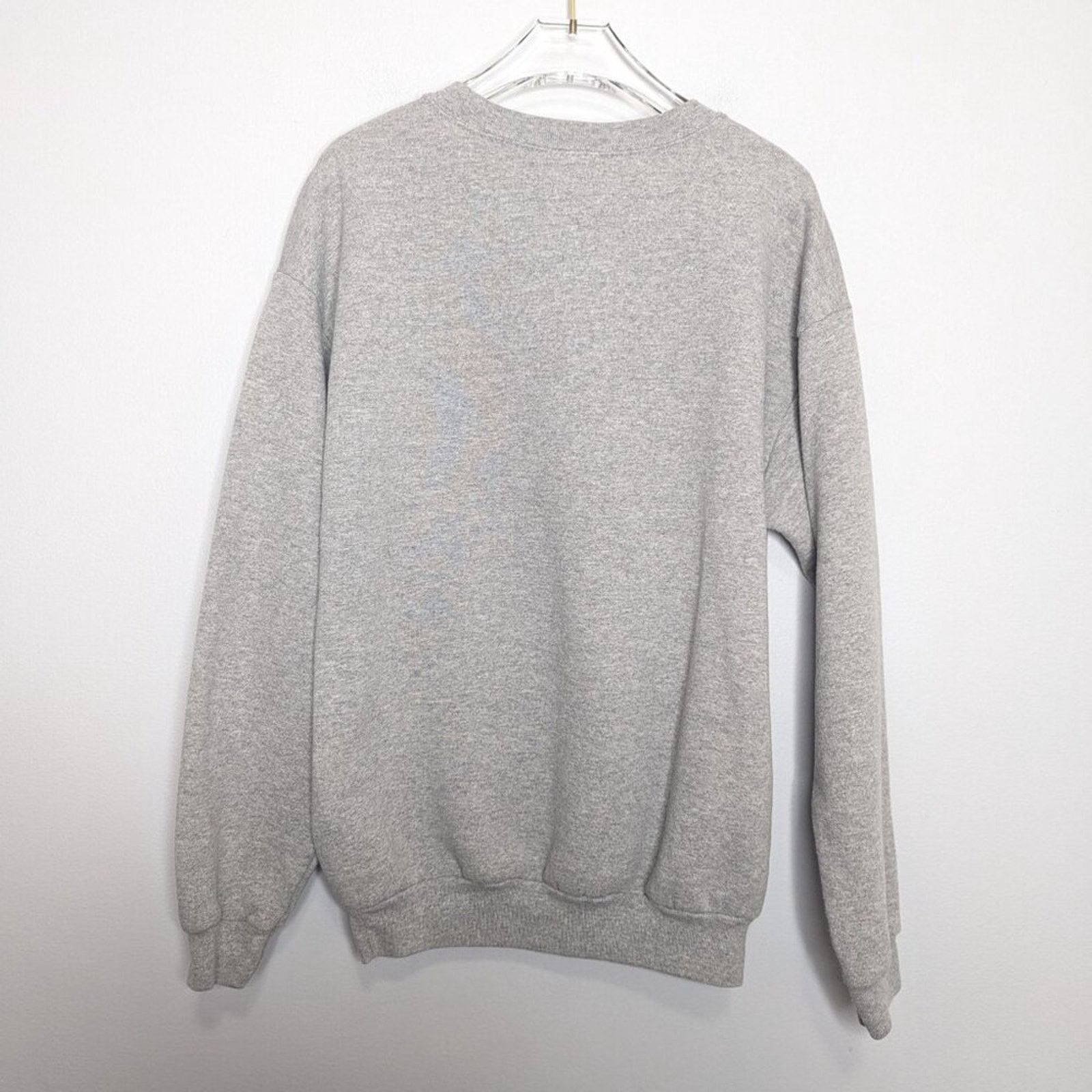 Vintage Upcycled Vintage Gray Liberal Snowflake Holiday Sweatshirt Size L / US 10 / IT 46 - 2 Thumbnail