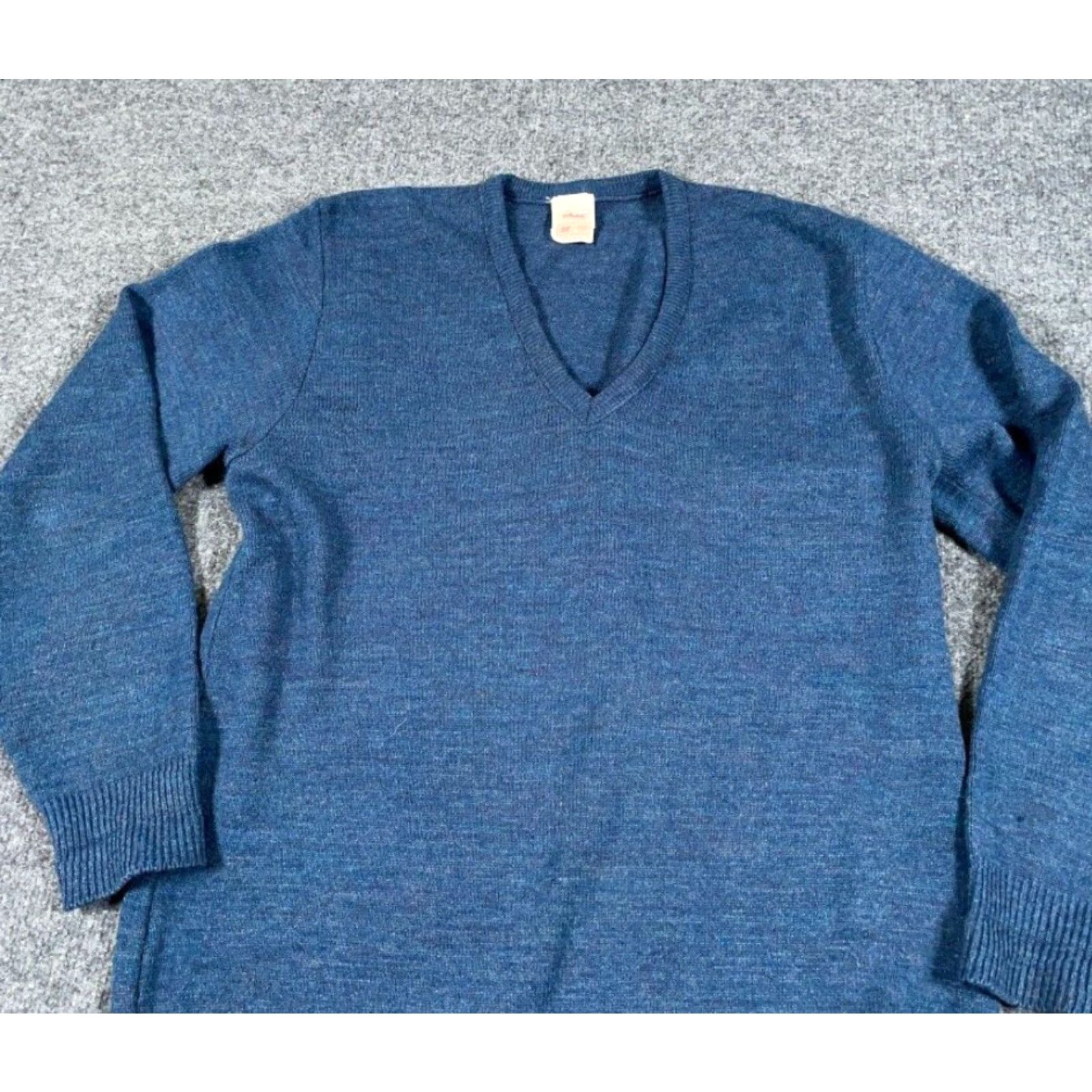 Vintage VINTAGE 80s St. Michael Blue Lightweight V-Neck Sweater Adult Small Preppy Retro Mens Size US S / EU 44-46 / 1 - 7 Thumbnail