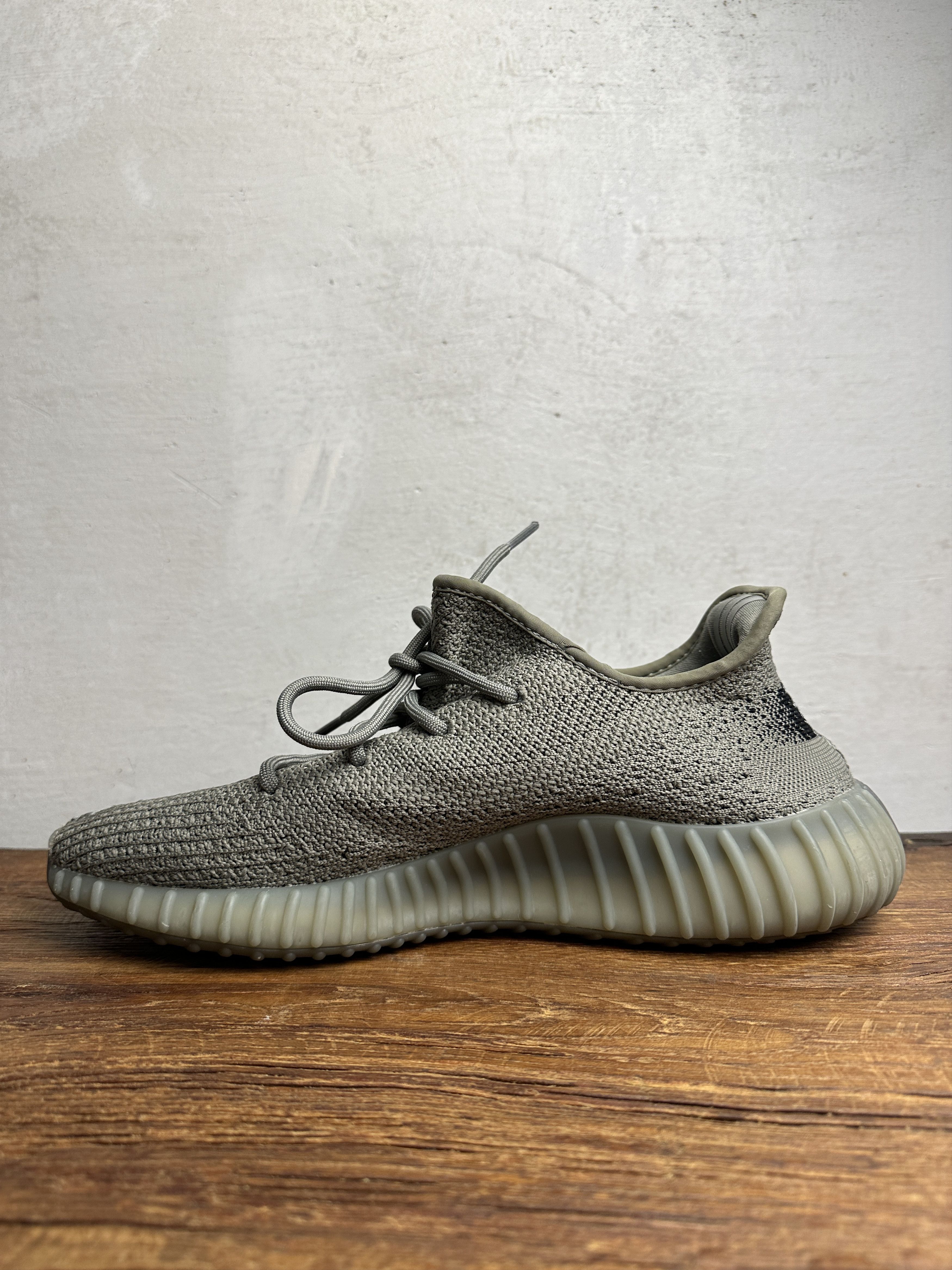 Adidas Adidas Yeezy Boost 350 V2 Olive HQ2059 Sneakers Size US 10.5 / EU 43-44 - 3 Thumbnail