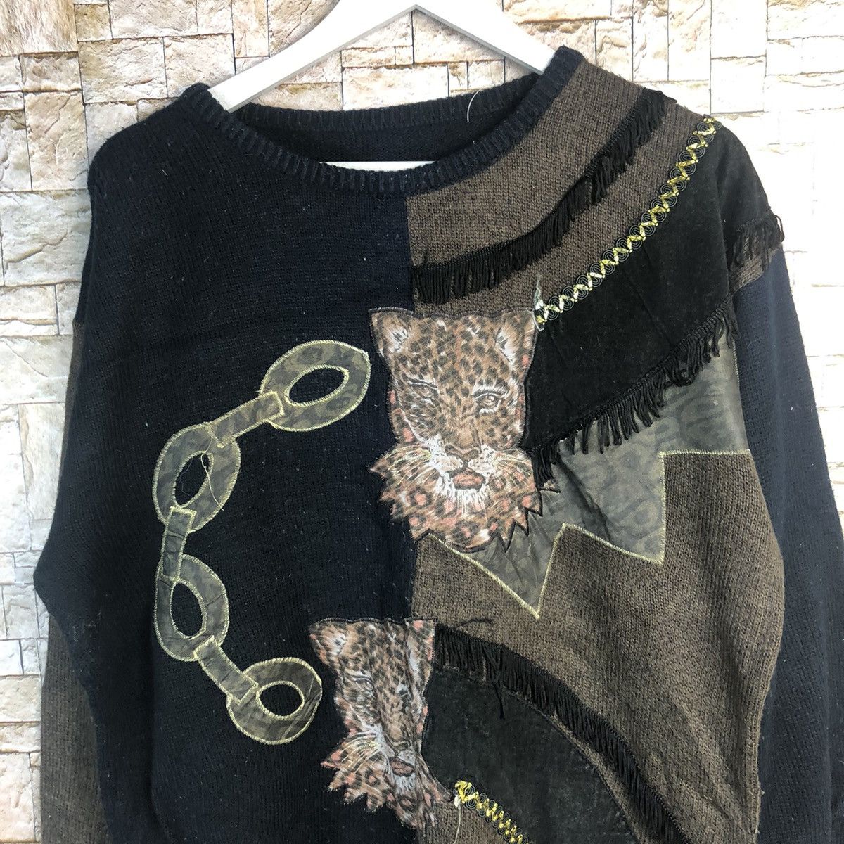 Vintage Cheetah art design vintage Black sweatshirt Knitwear #A164 Size L / US 10 / IT 46 - 5 Thumbnail