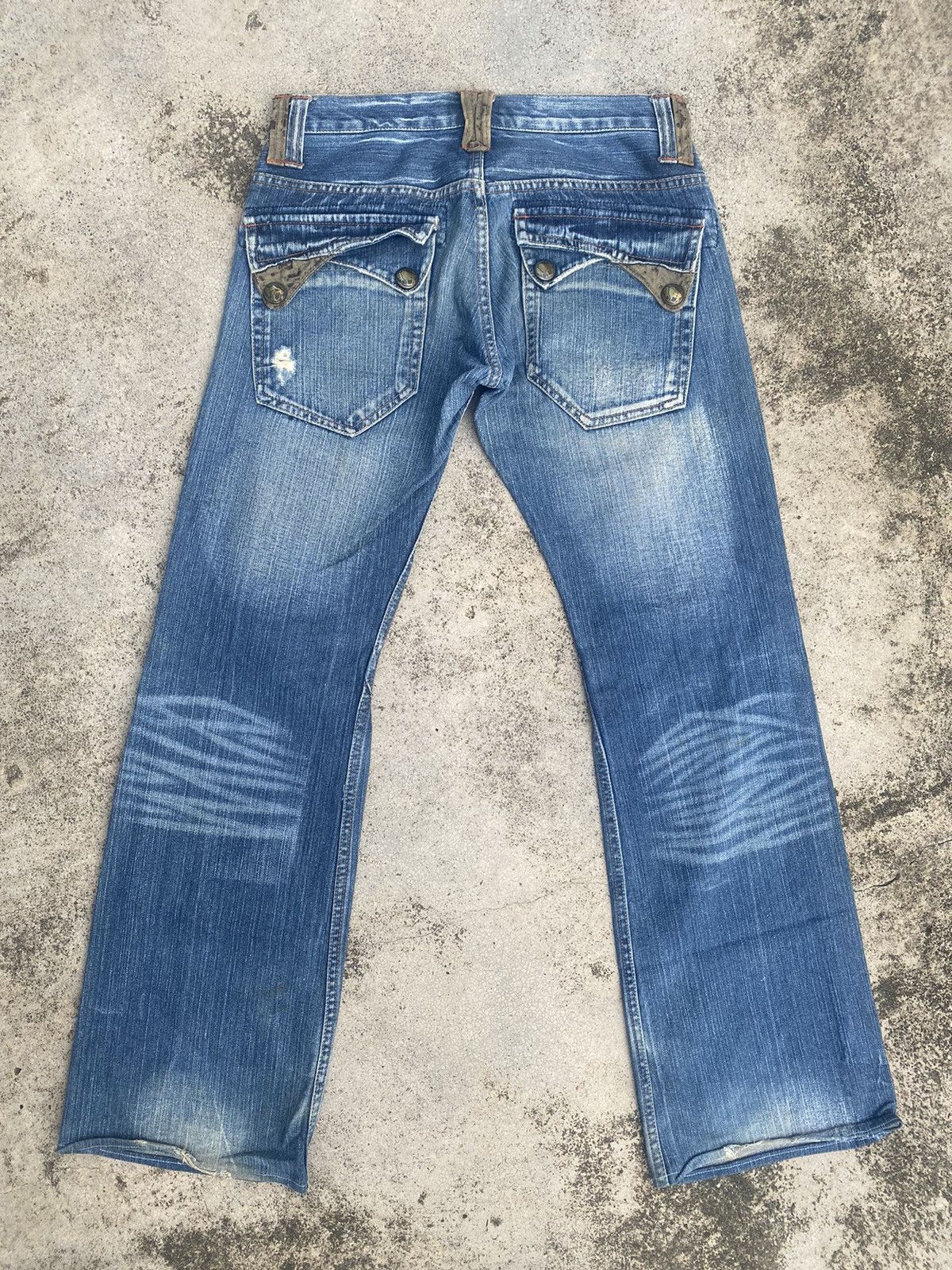 Japanese Brand Flare Jeans Root Three Distressed Fade Bootcut Size US 30 / EU 46 - 17 Thumbnail