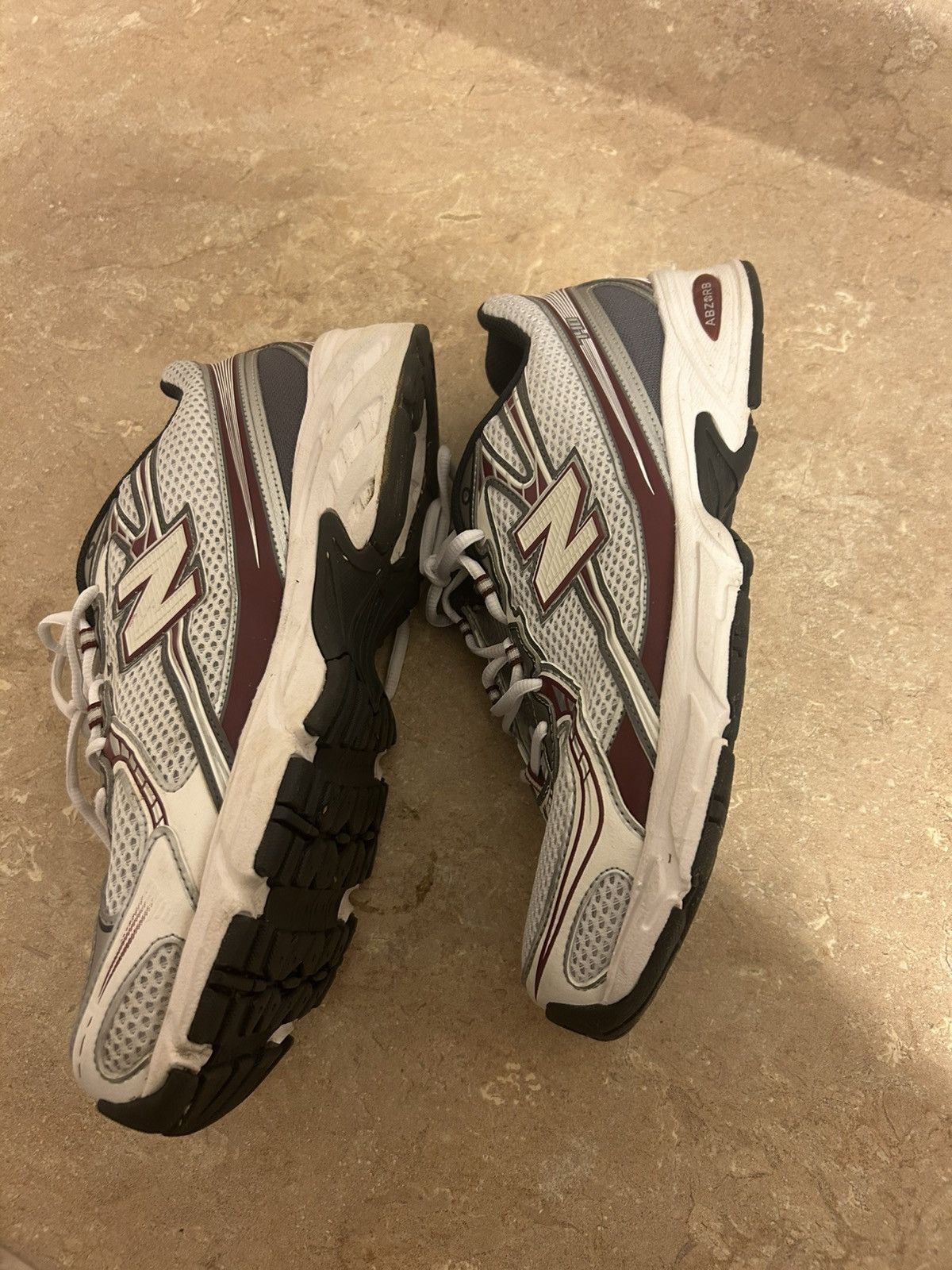 New Balance New Balance 740 White and Red sneakers Size US 11 / EU 44 - 3 Thumbnail