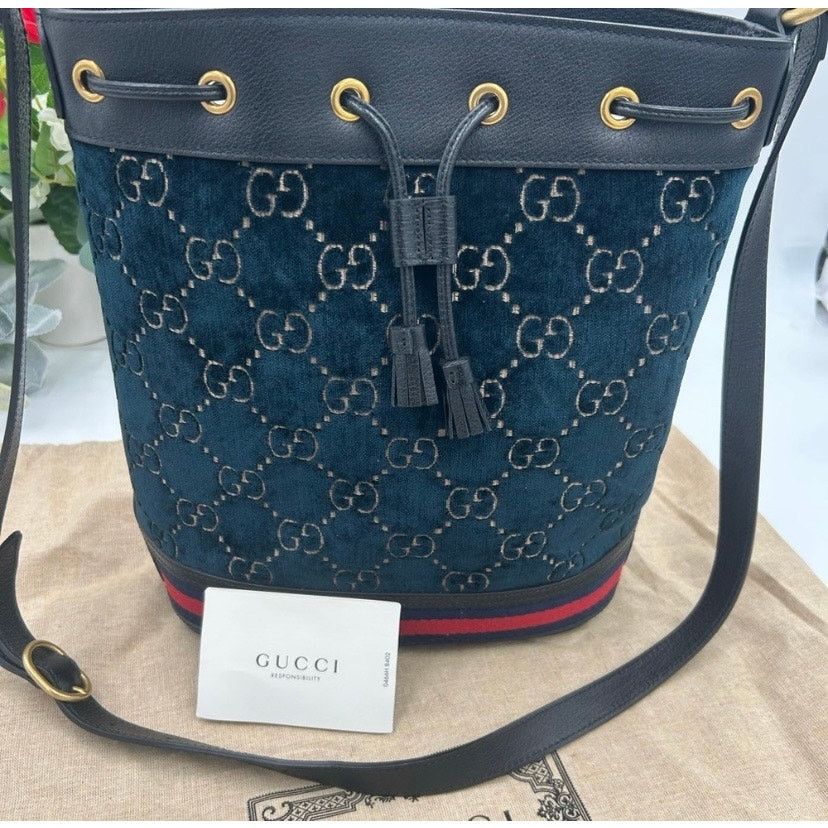 Gucci Gucci OPHIDIA blue velvet bucket bag with leather trim Size ONE SIZE - 1 Thumbnail