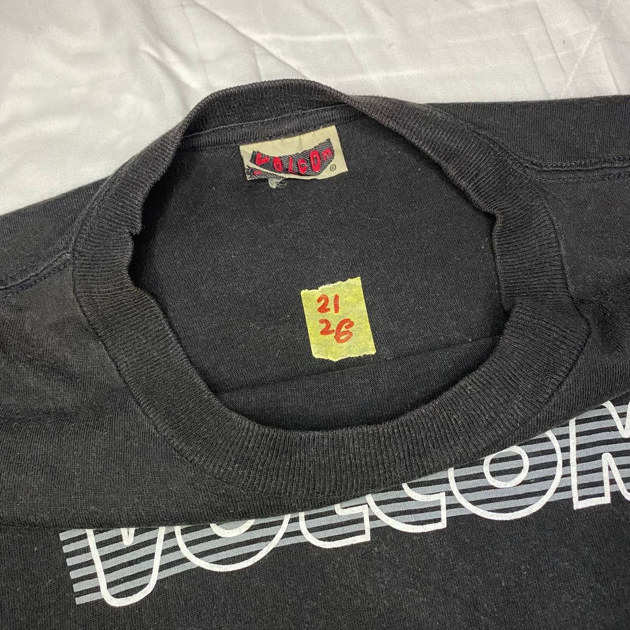 Hook-Ups × Volcom Crazy 90s Volcom Stone Skate Y2K Logo Boxy Black Longsleeve Size US M / EU 48-50 / 2 - 3 Thumbnail