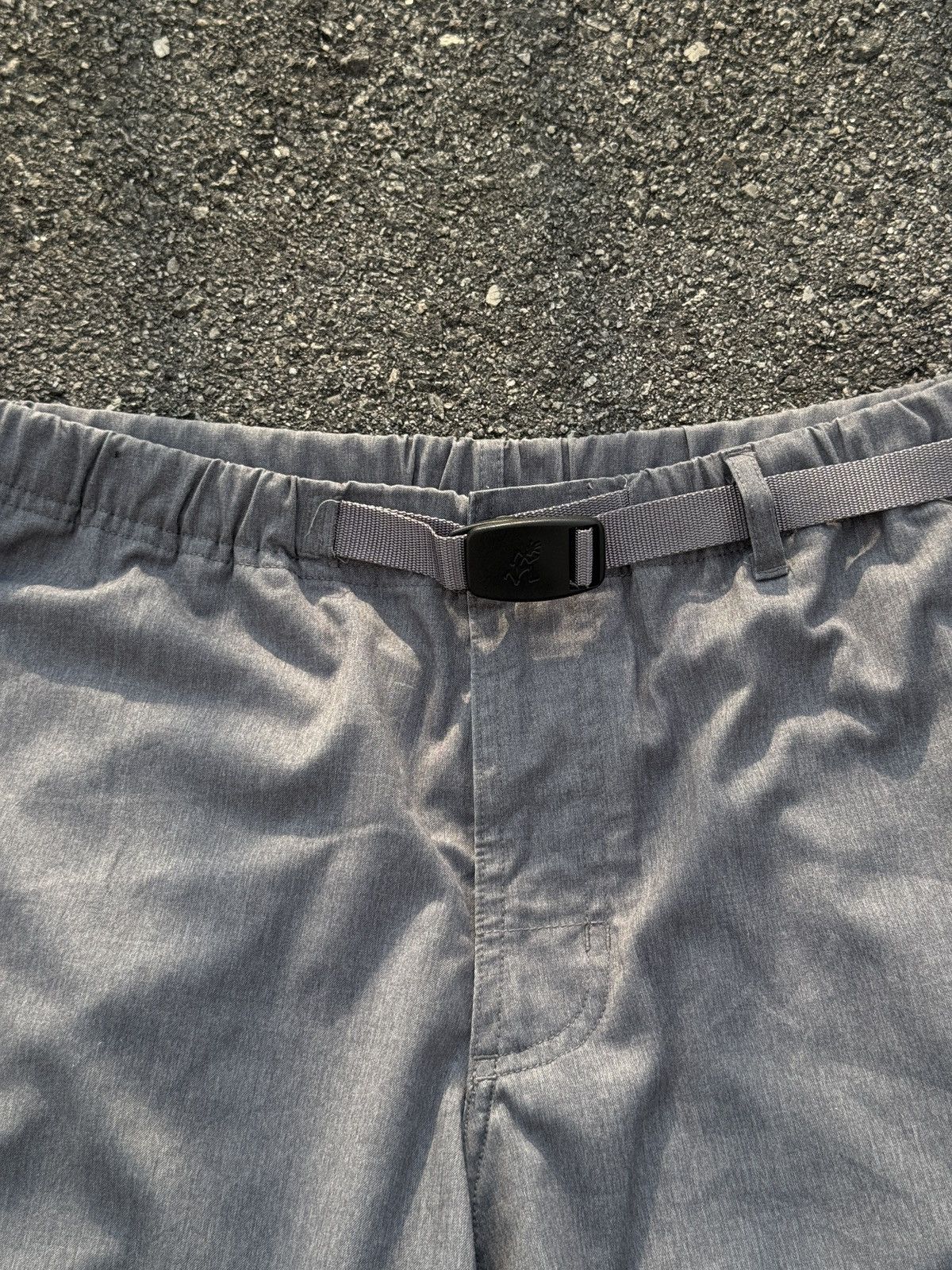 Gramicci Gramici men's golf pants elastic waist and a built-in belt Size US 34 / EU 50 - 6 Thumbnail