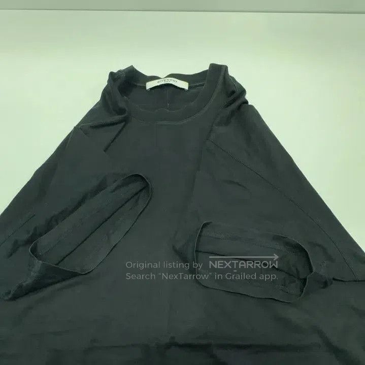Givenchy Givenchy Logo Print Hem Short-Sleeve T-Shirt. Size US XS / EU 42 / 0 - 3 Thumbnail