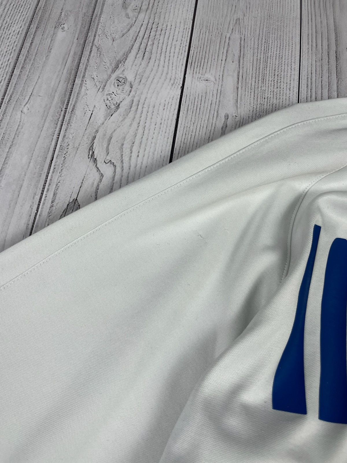 Nike Vintage nike Inter Milan soccer jacket white size S Size US S / EU 44-46 / 1 - 12 Thumbnail