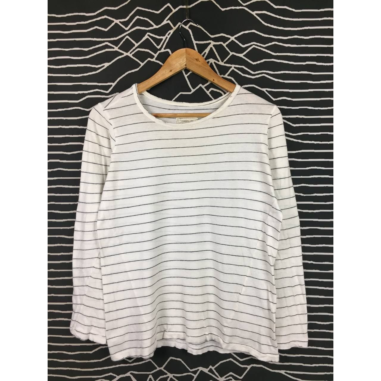 Current/Elliot Current/Elliott Minimalist Striped Long Sleeve Tee Size S / US 4 / IT 40 - 1 Thumbnail