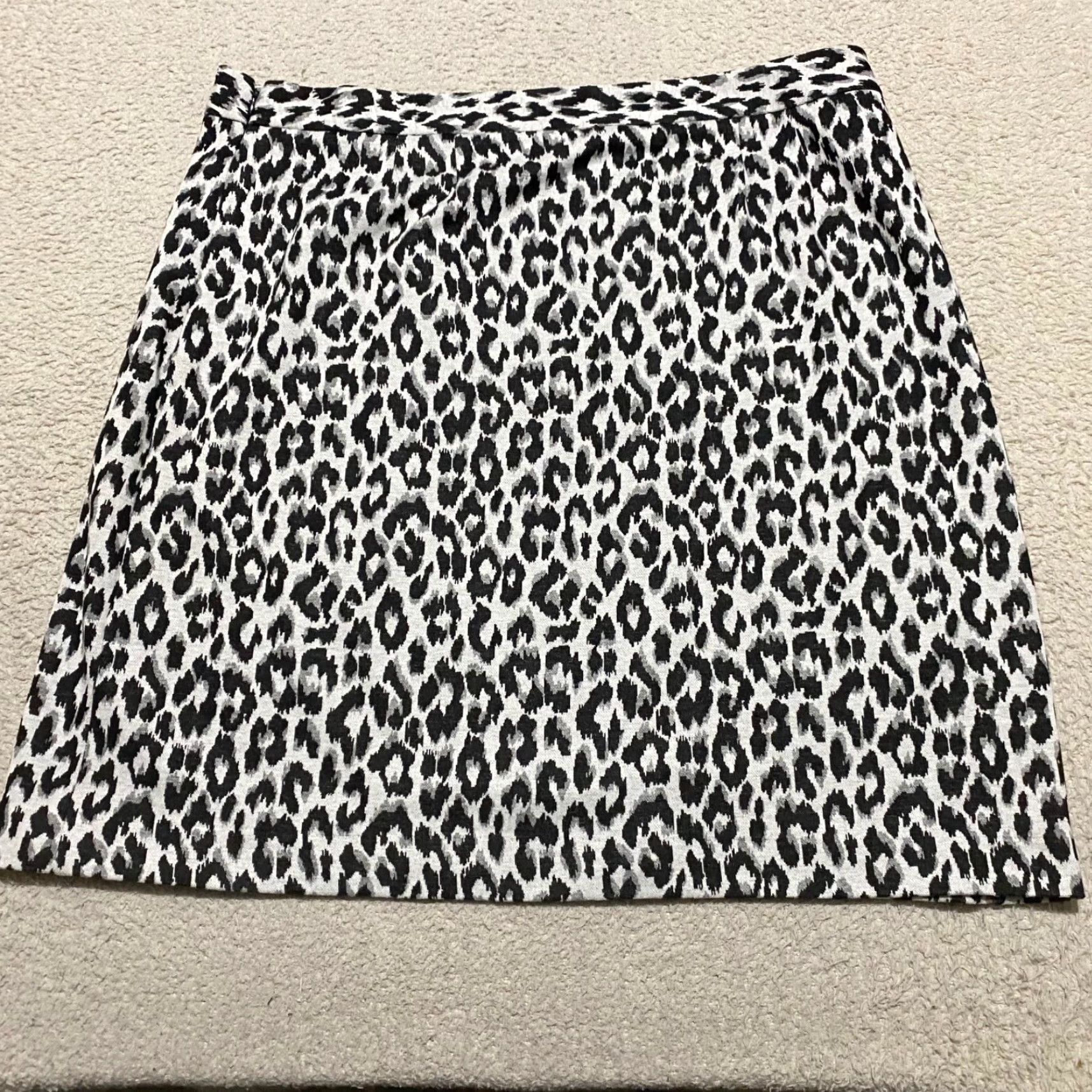 Talbots Talbots Womens Skirt sz 6 Multicolor Leopard Print Straight Pencil Knee Length Size 38" / US 16 / IT 52 - 6 Thumbnail