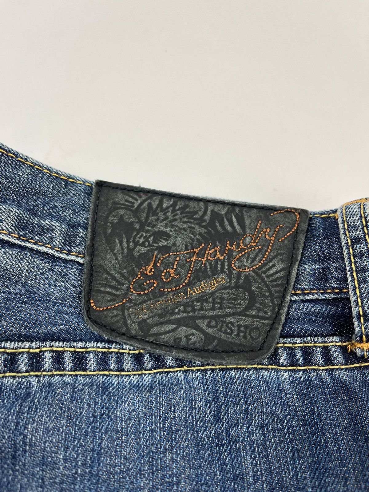 Ed Hardy Ed Hardy Distressed Embroidered Pocket Y2K Denim Size US 36 / EU 52 - 3 Thumbnail