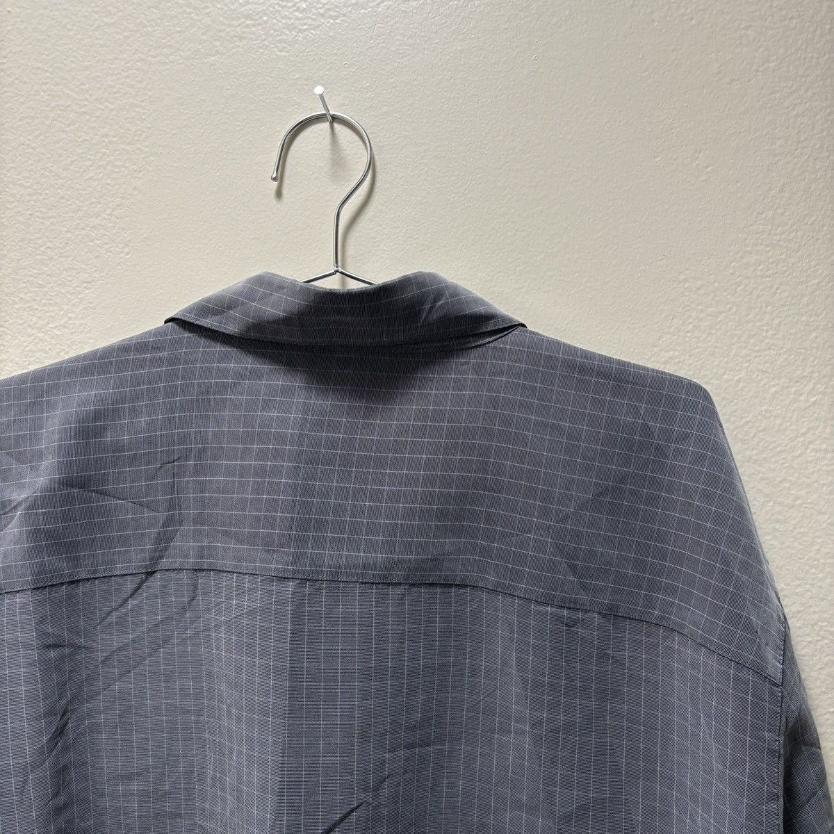 Oakley × Vintage Oakley Light Blue Metal Emblem Logo Button Up Size US XL / EU 56 / 4 - 5 Thumbnail