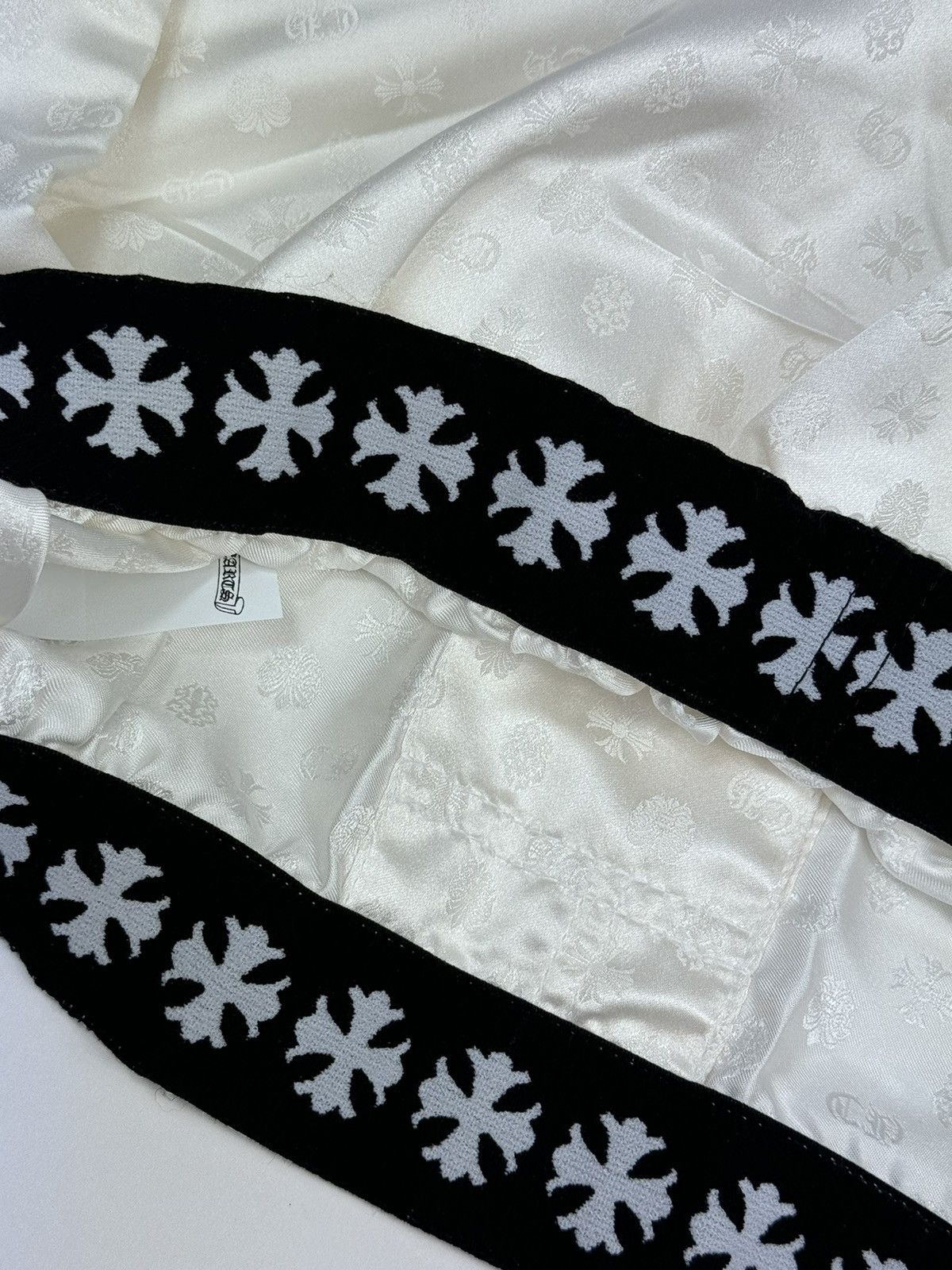 Chrome Hearts LOGO PRINT SILK SHORTS Size US 34 / EU 50 - 6 Thumbnail