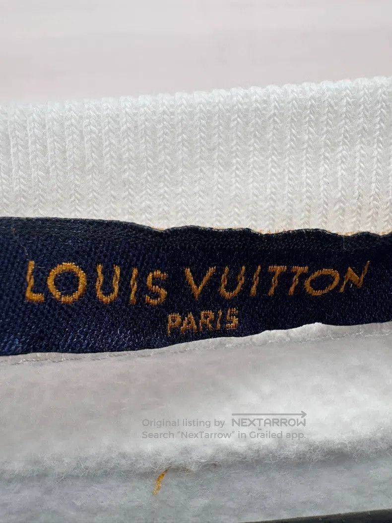Louis Vuitton Louis Vuitton size 4l Back Instruction sweatshirt Size US M / EU 48-50 / 2 - 3 Thumbnail