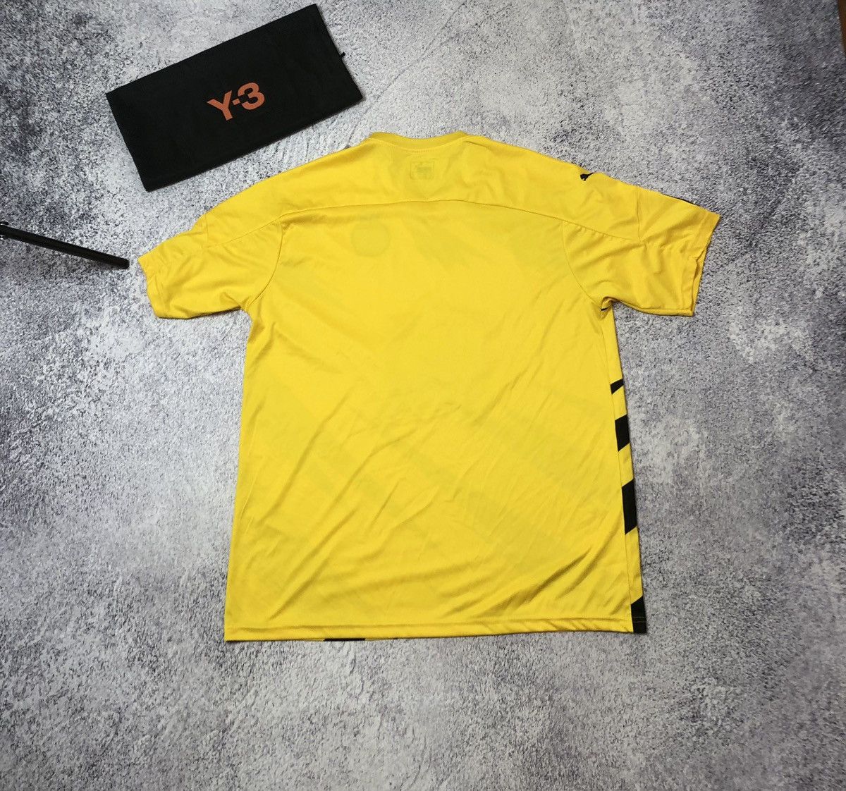 Vintage Men’s soccer jersey BvB vintage puma Size US XL / EU 56 / 4 - 7 Thumbnail