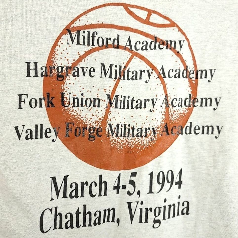 Fruit Of The Loom Vintage Hargrave Military Academy T Shirt Mens Size Large 90s Basketball USA Size US L / EU 52-54 / 3 - 5 Thumbnail