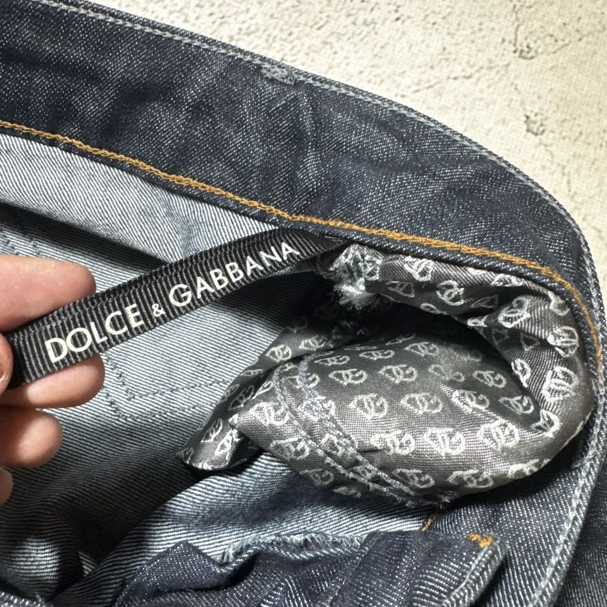 Dolce & Gabbana dolce gabbana dark blue jeans with big metal logo boot cut Size 28" / US 6 / IT 42 - 8 Thumbnail