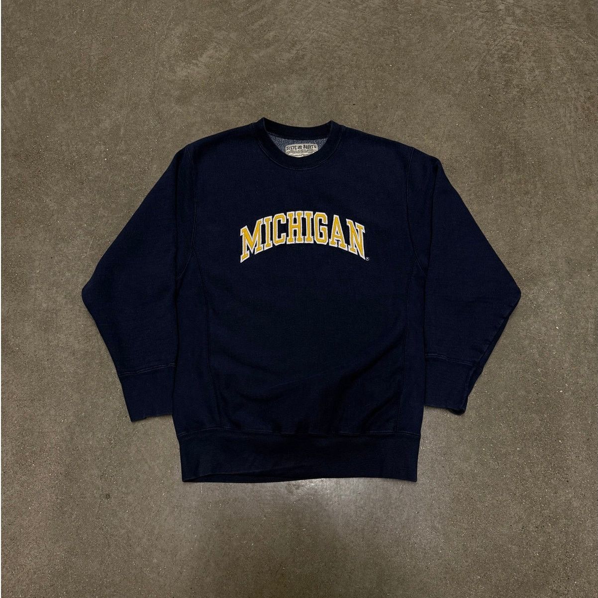 Steve And Barrys Michigan Wolverines College Crewneck Sweatshirt size Small Size US S / EU 44-46 / 1 - 1 Thumbnail