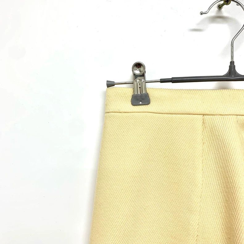 Dior Dior Size L Light yellow skirt 2501-Nextarrow Size 25" / US 0 / IT 36 - 5 Thumbnail