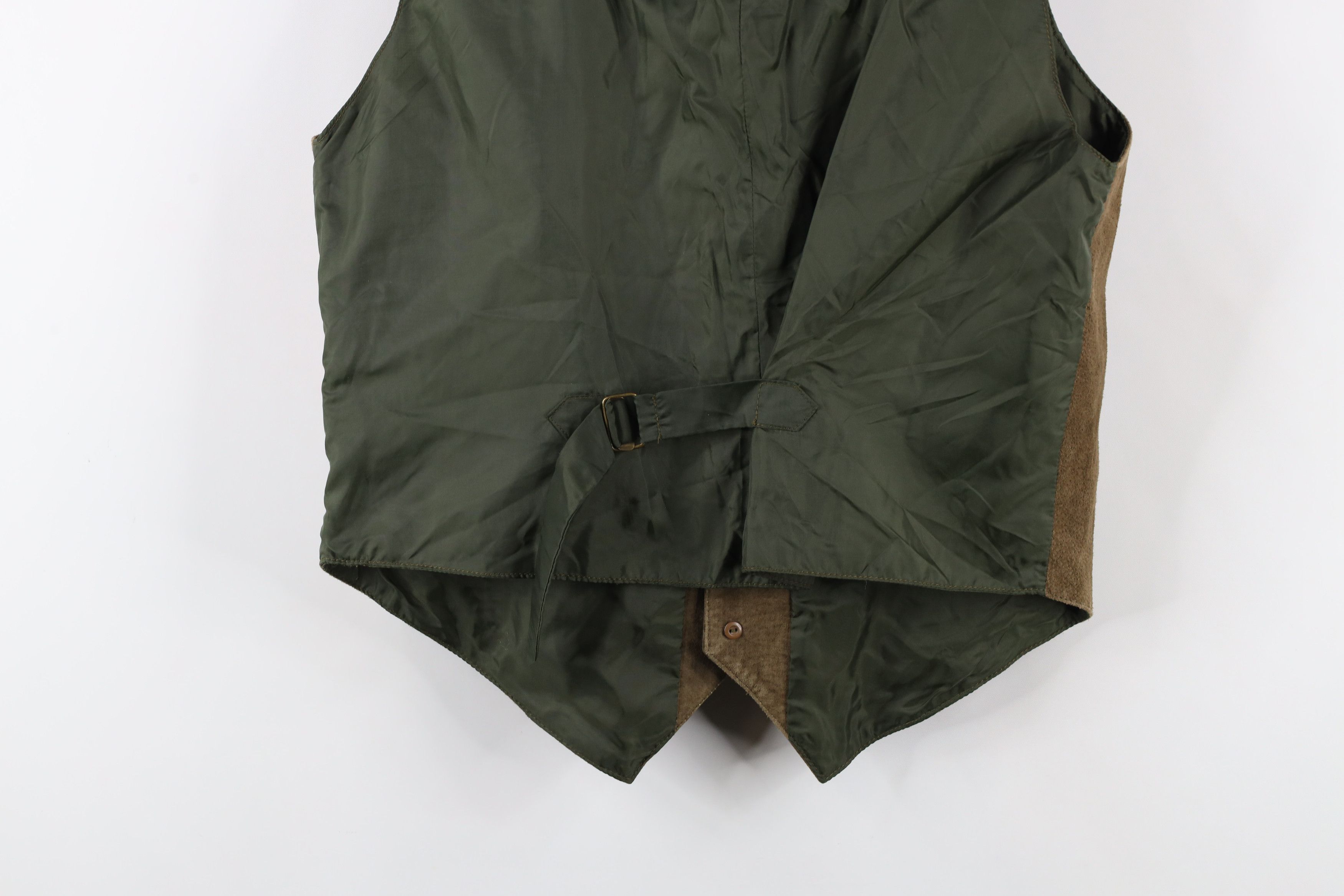Vintage Vintage 90s Streetwear Suede Leather Buckle Back Vest Jacket Size US M / EU 48-50 / 2 - 11 Thumbnail