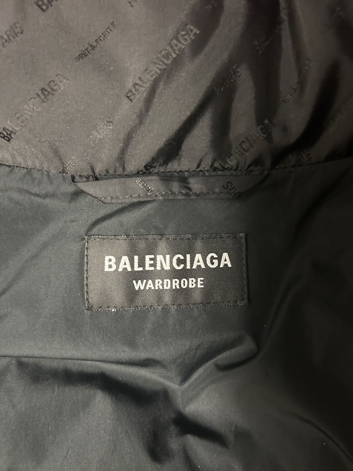 Balenciaga Balenciaga Wardrobe Puffer/Down Jacket Size US M / EU 48-50 / 2 - 7 Thumbnail