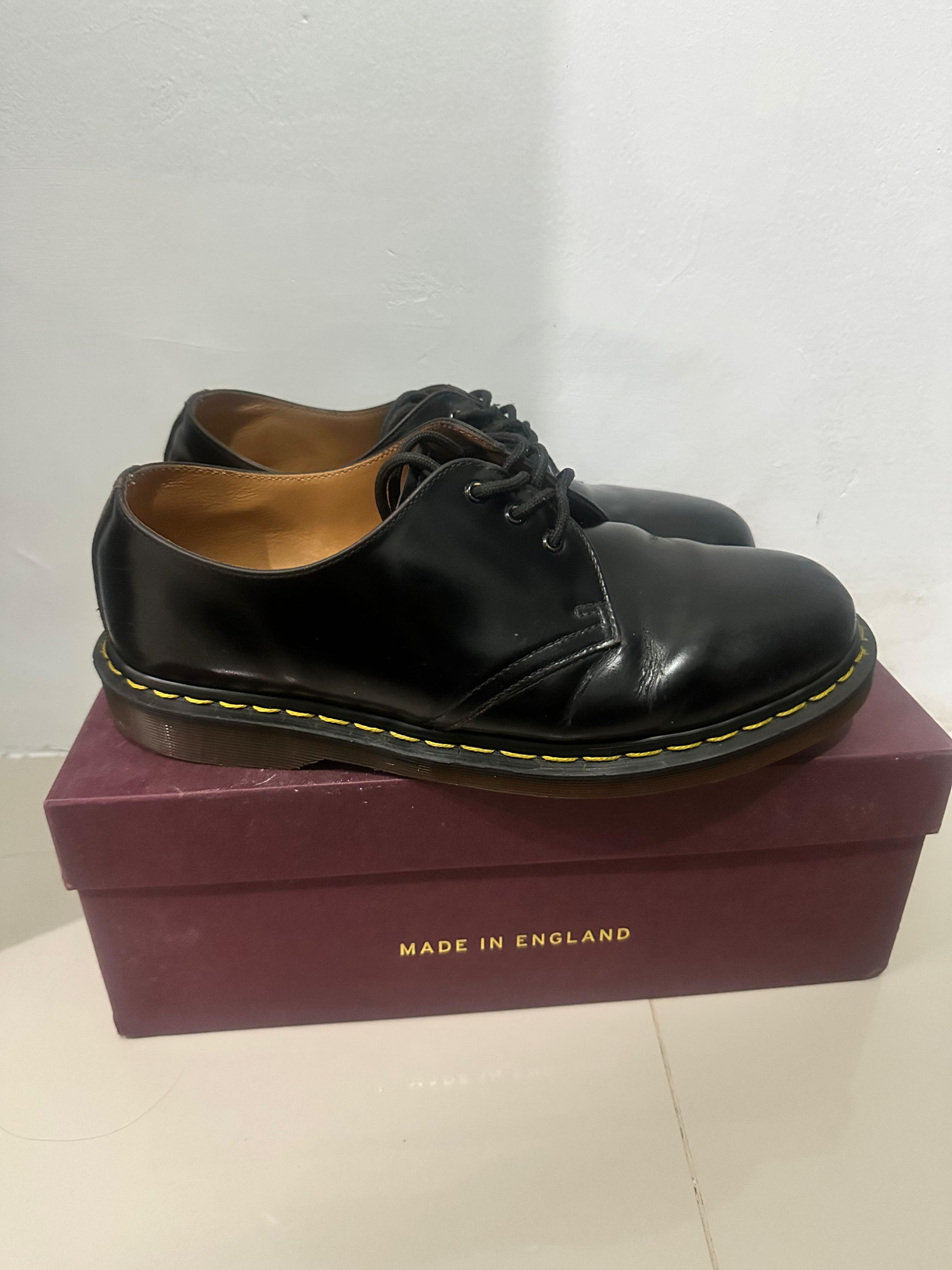 Dr. Martens Dr martens 1461 made in england Size US 11 / EU 44 - 2 Thumbnail