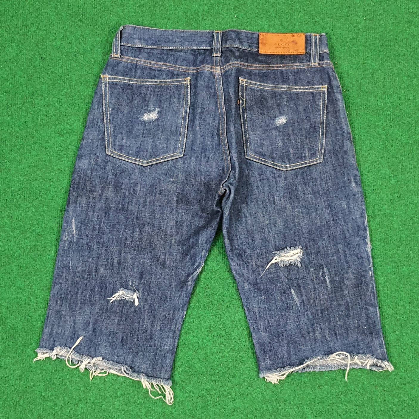 Gucci Vintage GUCCI Italian Brand Short Jeans Size US 27 - 2 Thumbnail