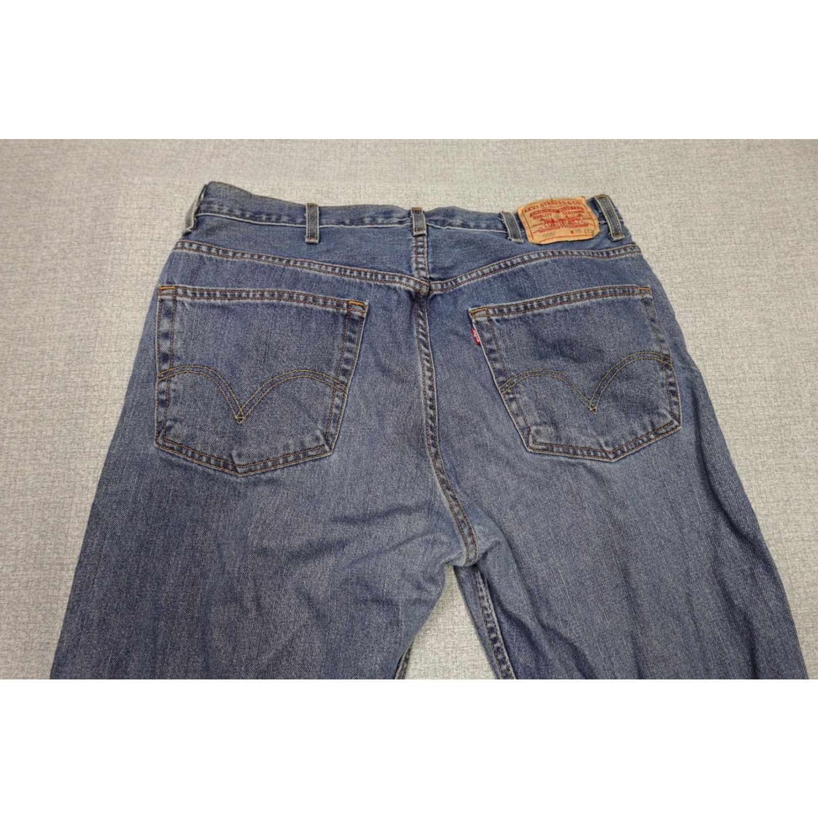 Levi's Levi's 505 Jeans Mens 38x32 Blue Regular Fit Western Cowboy Rancher Light Wash Jeans Size US 38 / EU 54 - 5 Thumbnail