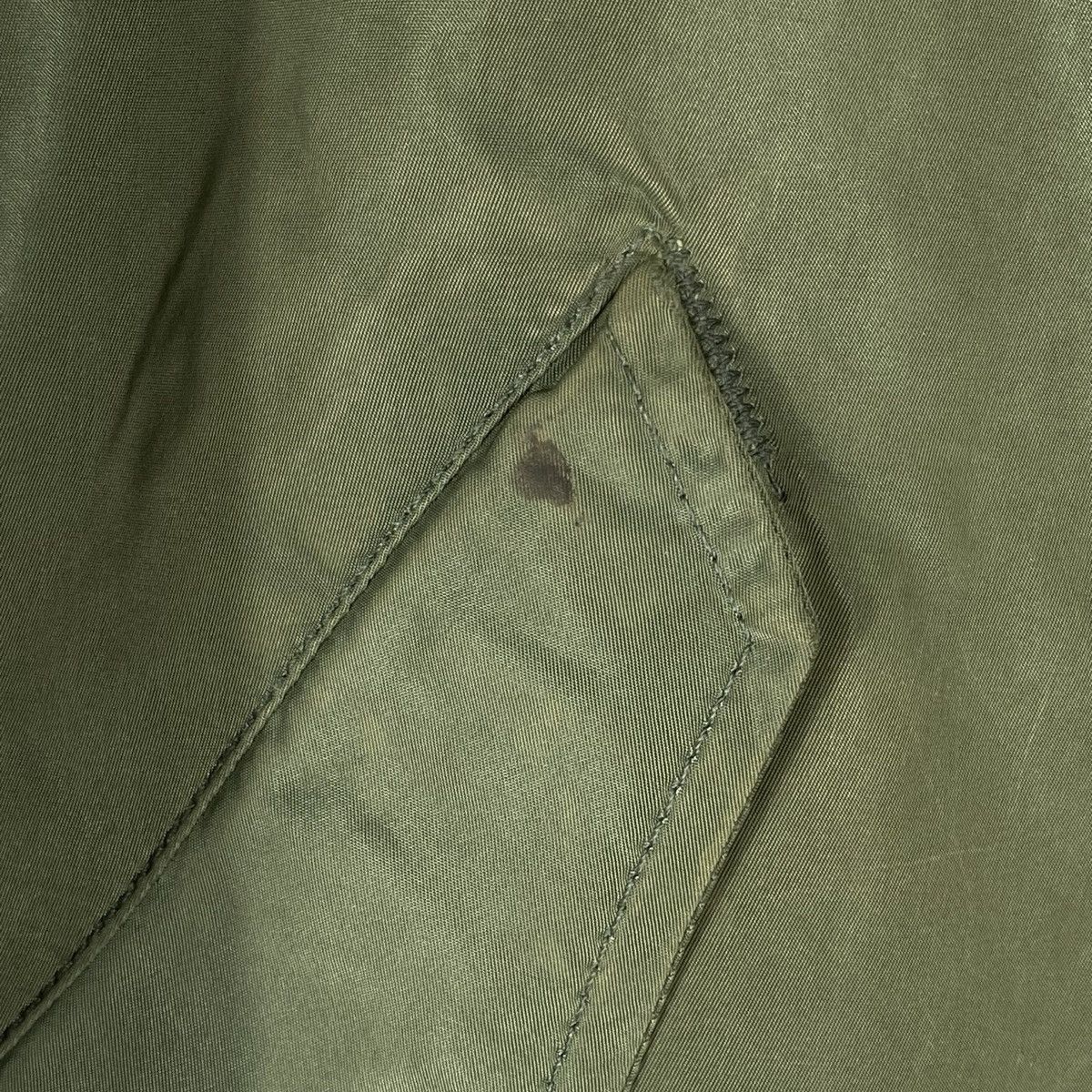 Alpha Industries Vintage Alpha Industries MA-1 Bomber Jacket Reversible Size US M / EU 48-50 / 2 - 6 Thumbnail