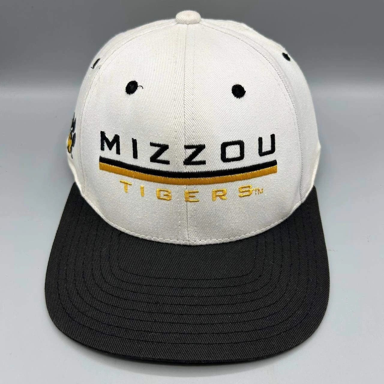 Pro Player Vintage Missouri Tigers Hat Men Snap Back Cap NCAA Cotton Size ONE SIZE - 1 Thumbnail