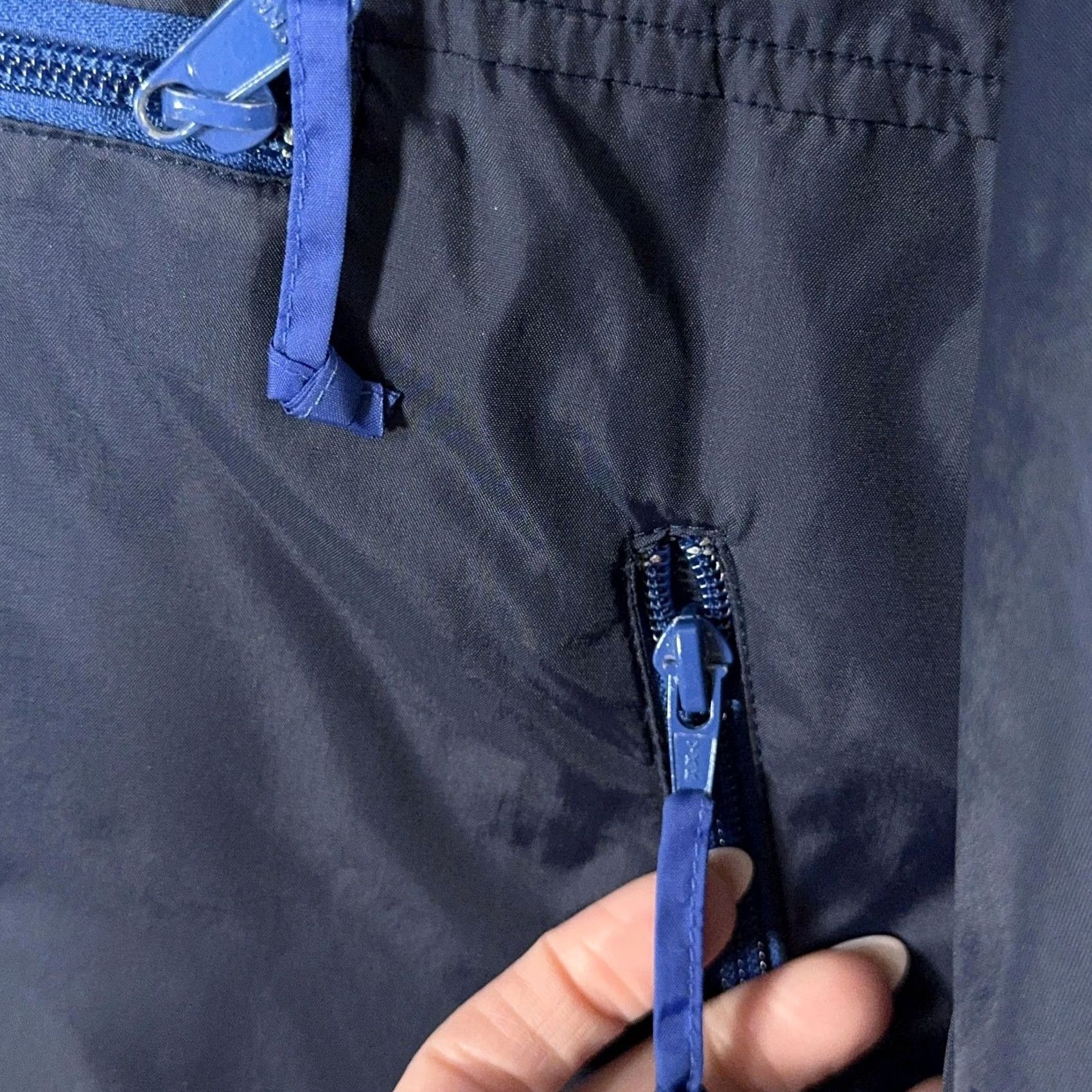 Sierra Designs VINTAGE Sierra Designs Micro Light Anorak Jacket Mens Large Blue Hooded 1/4 Zip Lightweight Lined Pockets Zipper Spring 80s 90s Era Mens Size US L / EU 52-54 / 3 - 5 Thumbnail