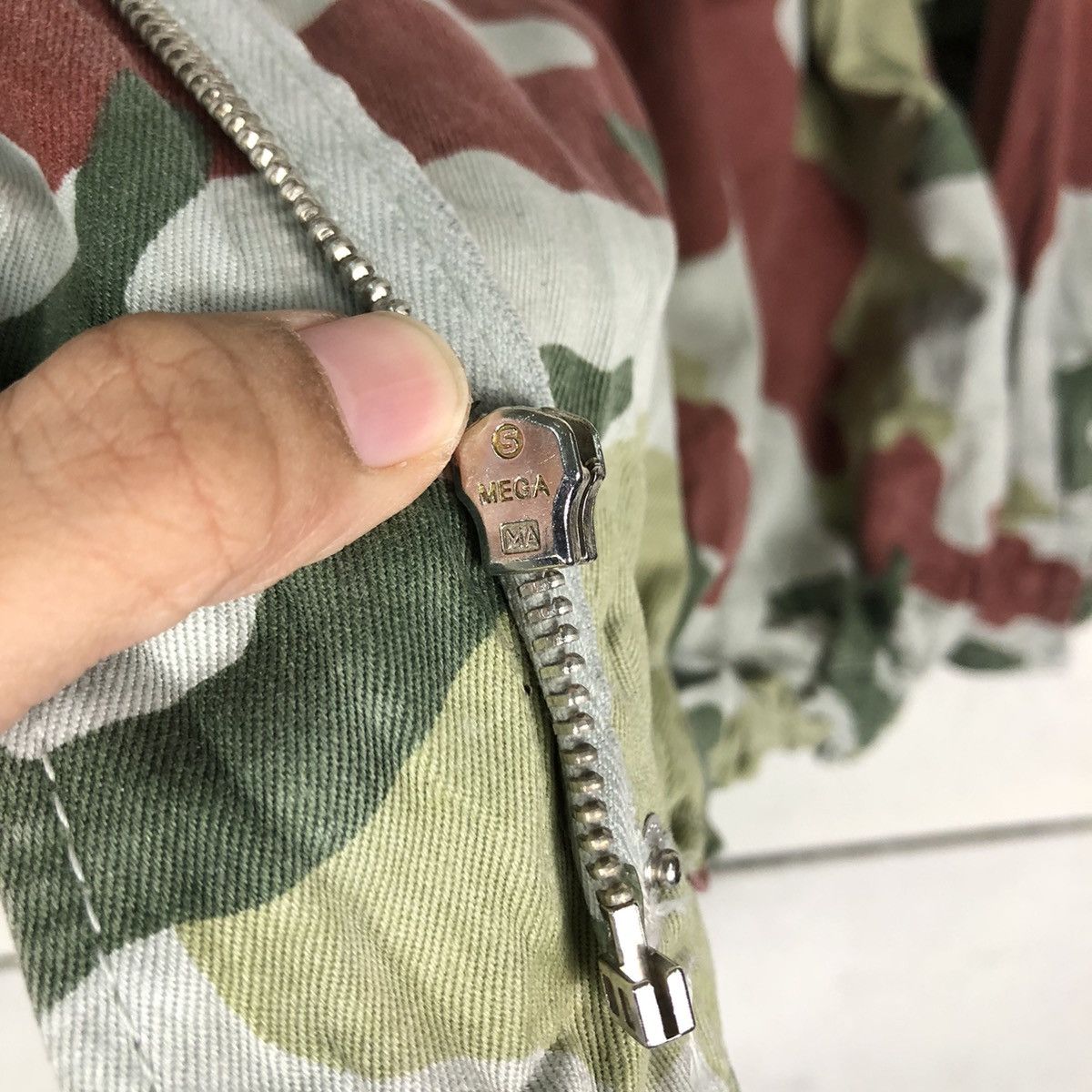 Japanese Brand 🔥Vintage Cropped Biker Jacket Trf Japan Camouflage Army Size US M / EU 48-50 / 2 - 17 Thumbnail