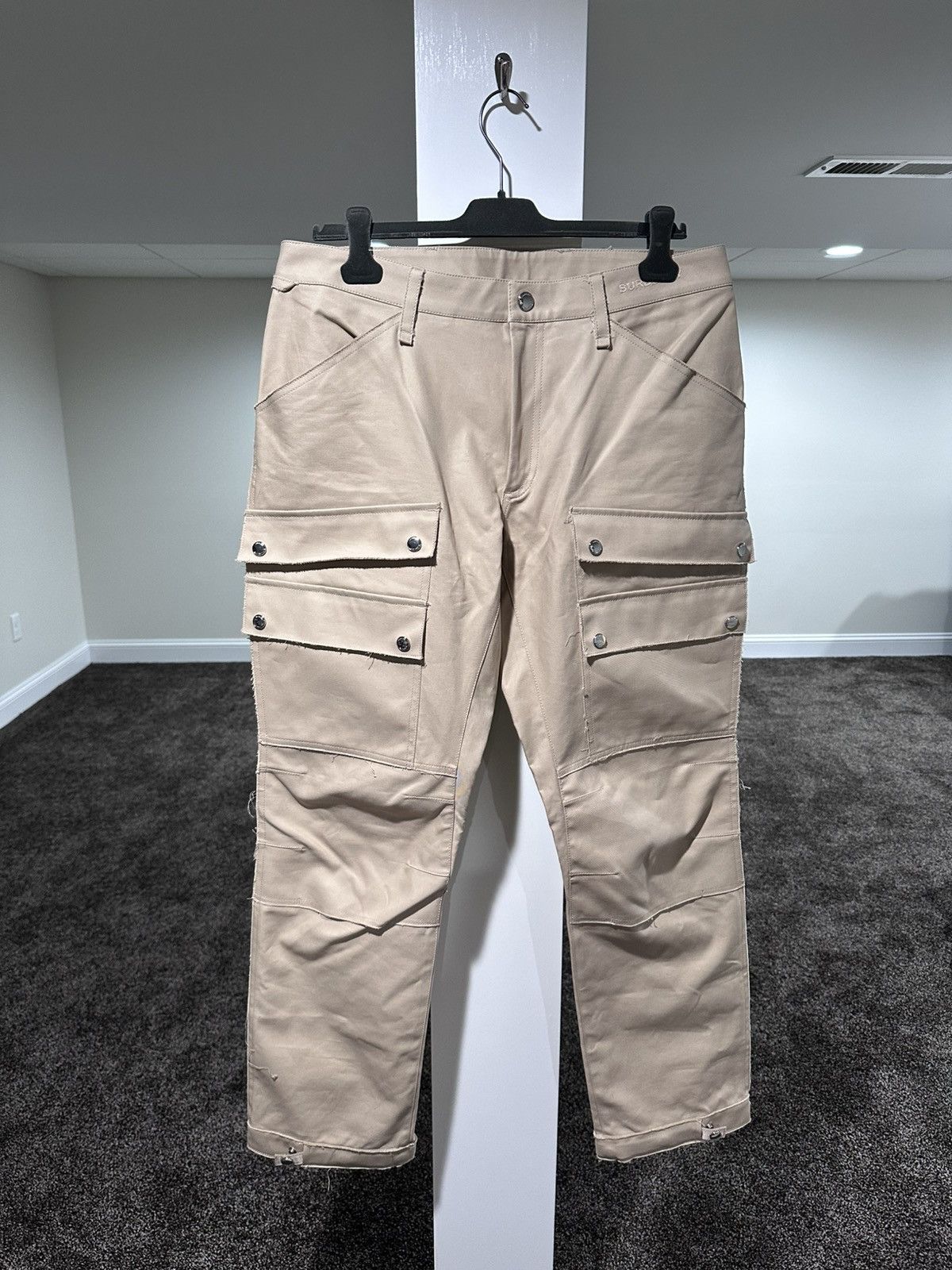 Burberry Burberry Embroidered Logo Tactical Tan Carmelo Cargo Pants Size US 33 - 1 Thumbnail