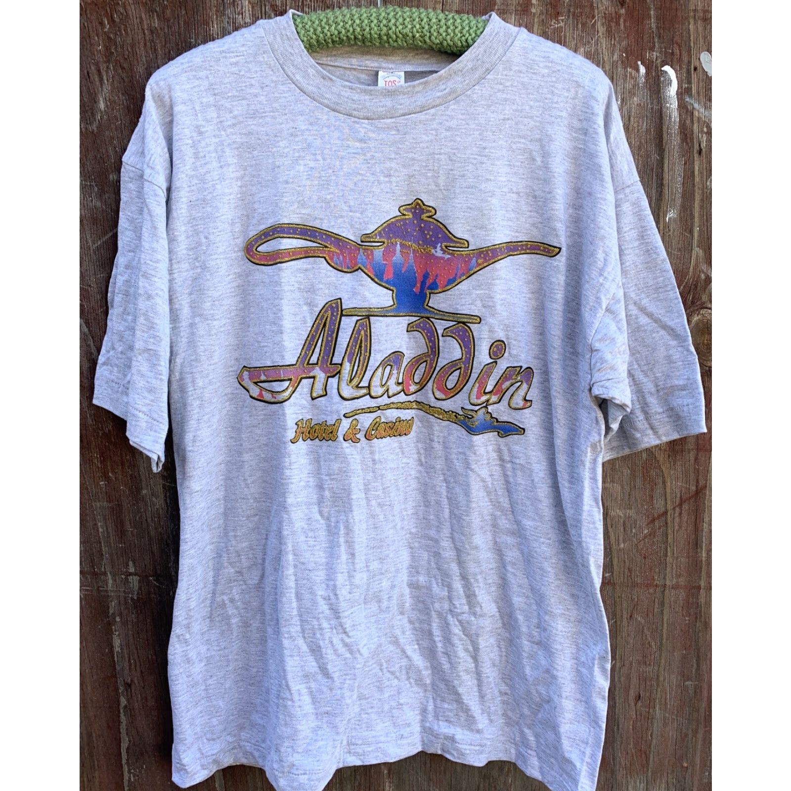 Paradise VINTAGE Tee-Paradise TOS Aladdin Hotel & Casino T-Shirt Single Stitch XL Gray Cotton Men Short Sleeve Crew Neck Graphic 90s souvenir Size US XL / EU 56 / 4 - 4 Thumbnail
