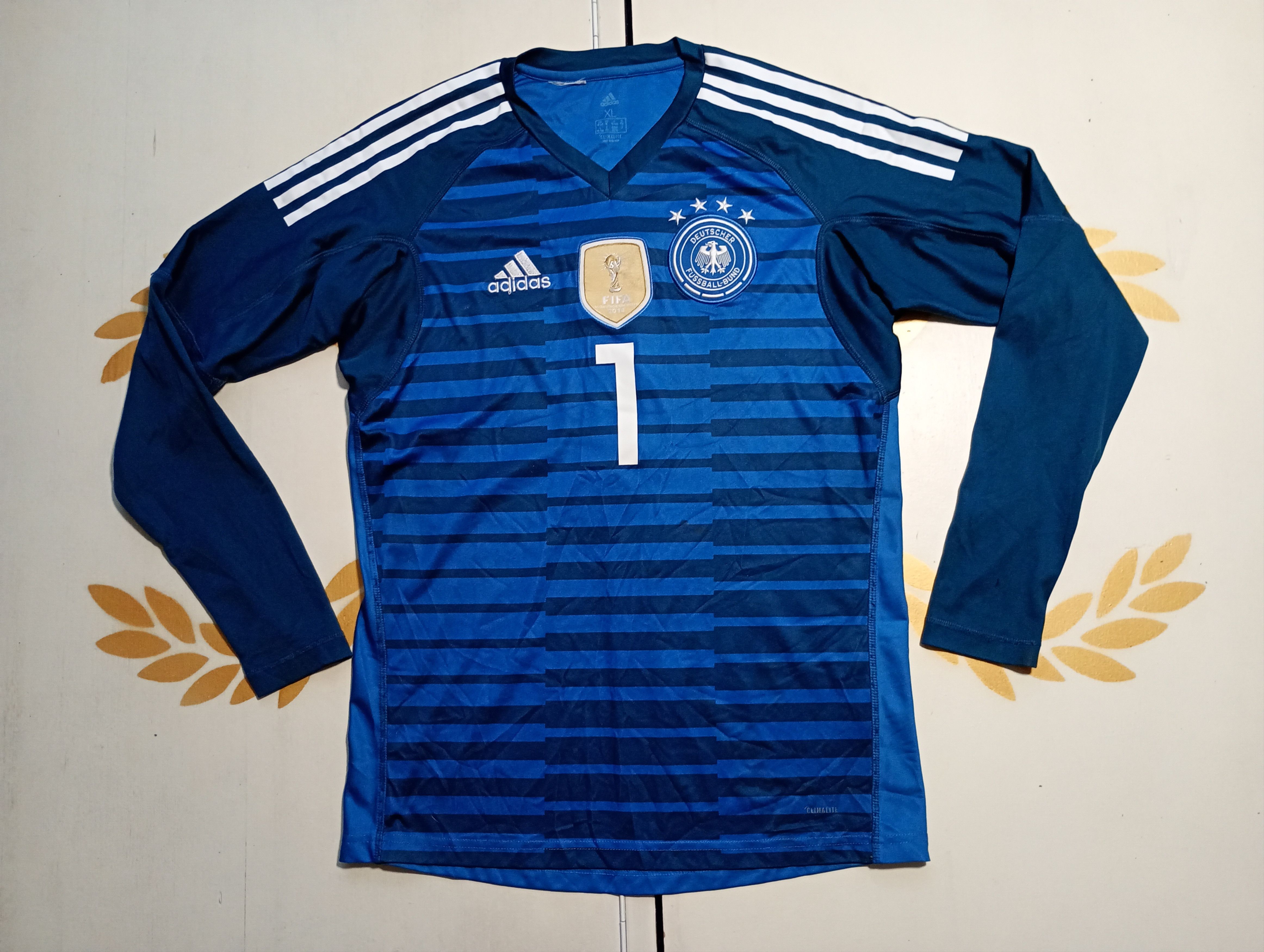 Adidas Adidas Germany Jersey 1 Neuer 2018-2019 Junior size XL Size US S / EU 44-46 / 1 - 1 Thumbnail