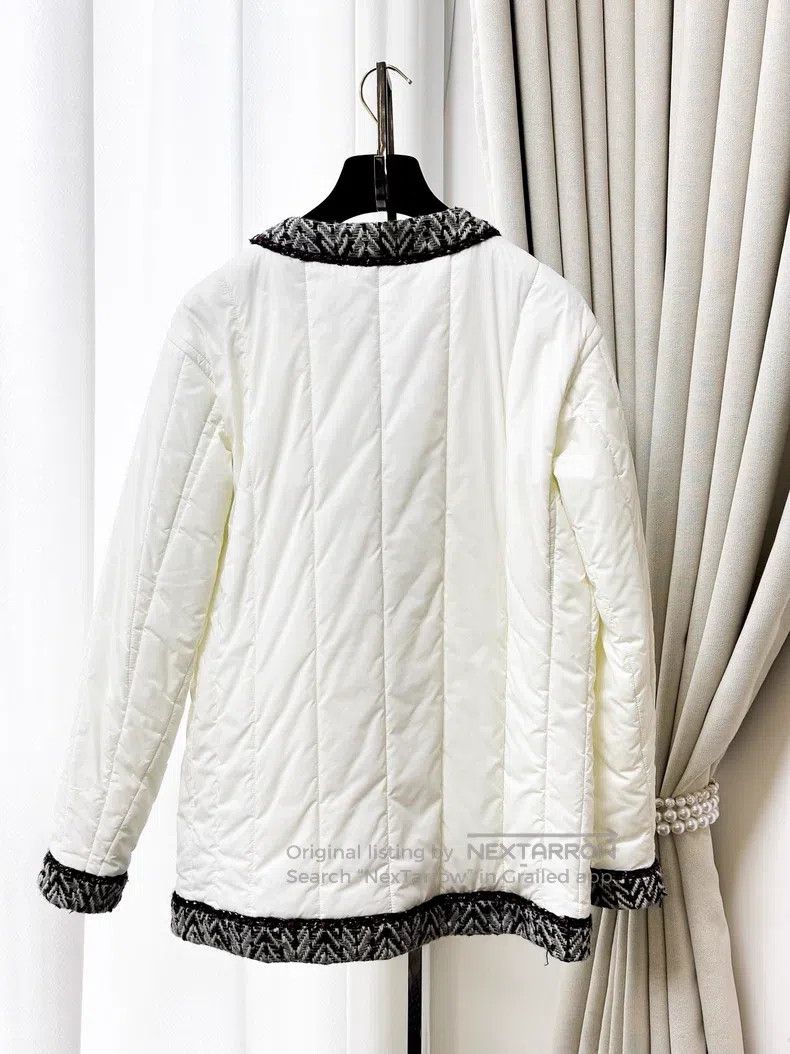 Chanel Chanel 18K Forest Series Tweed White Down Jacket Size XS / US 0-2 / IT 36-38 - 3 Thumbnail