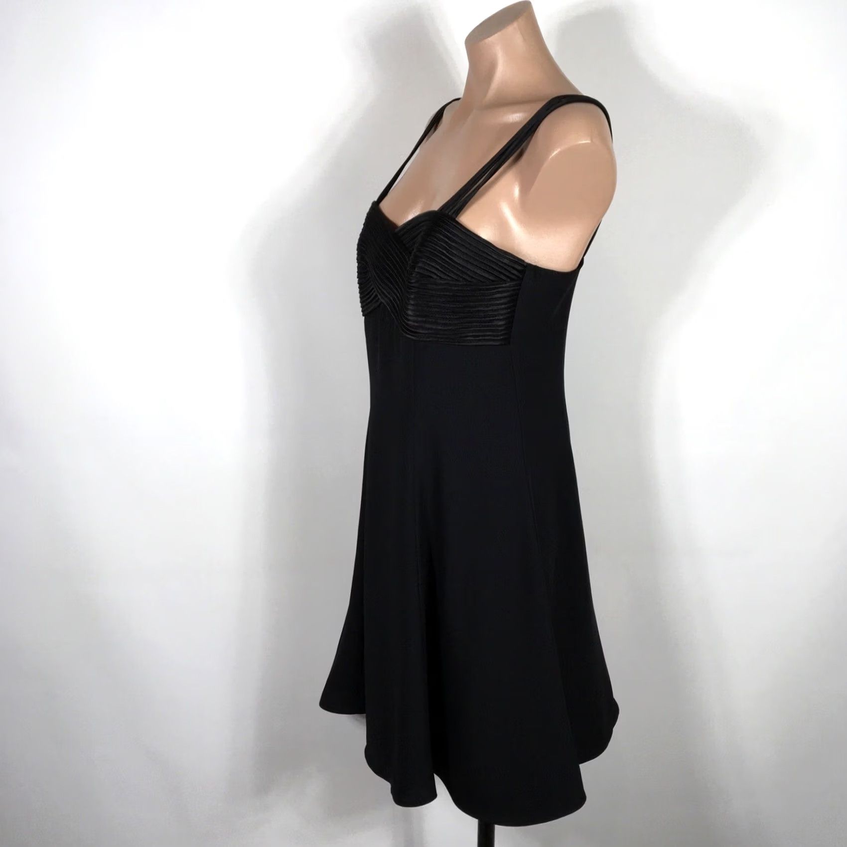 Vintage VINTAGE Collections Dress Womens 10 Black 90s Strappy Sleeveless Sweetheart Chiffon LBD Eveningwear Size L / US 10 / IT 46 - 7 Thumbnail