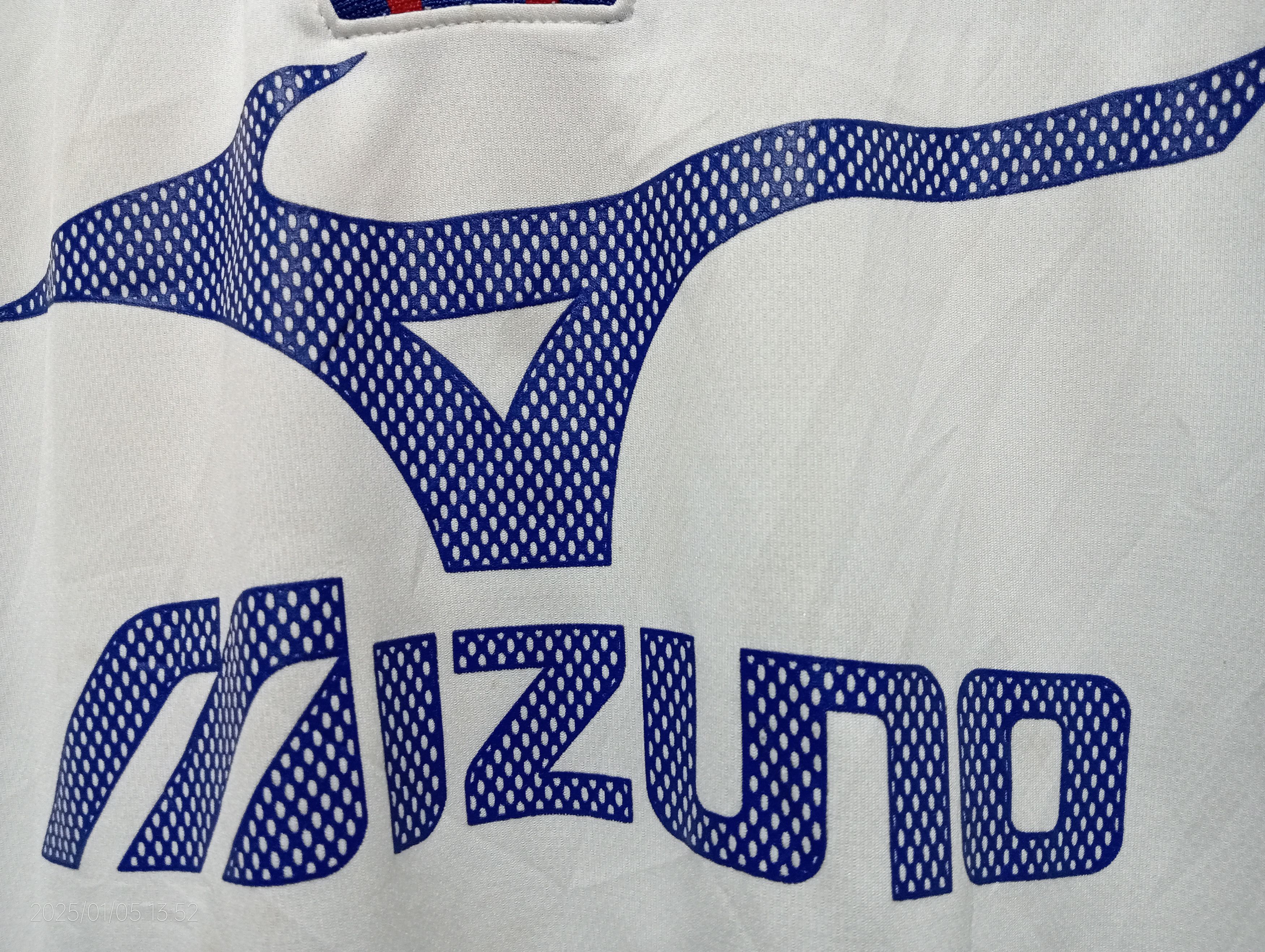 Mizuno Vintage '90s Mizuno Big Logo V-Neck Jersey Size US L / EU 52-54 / 3 - 2 Thumbnail