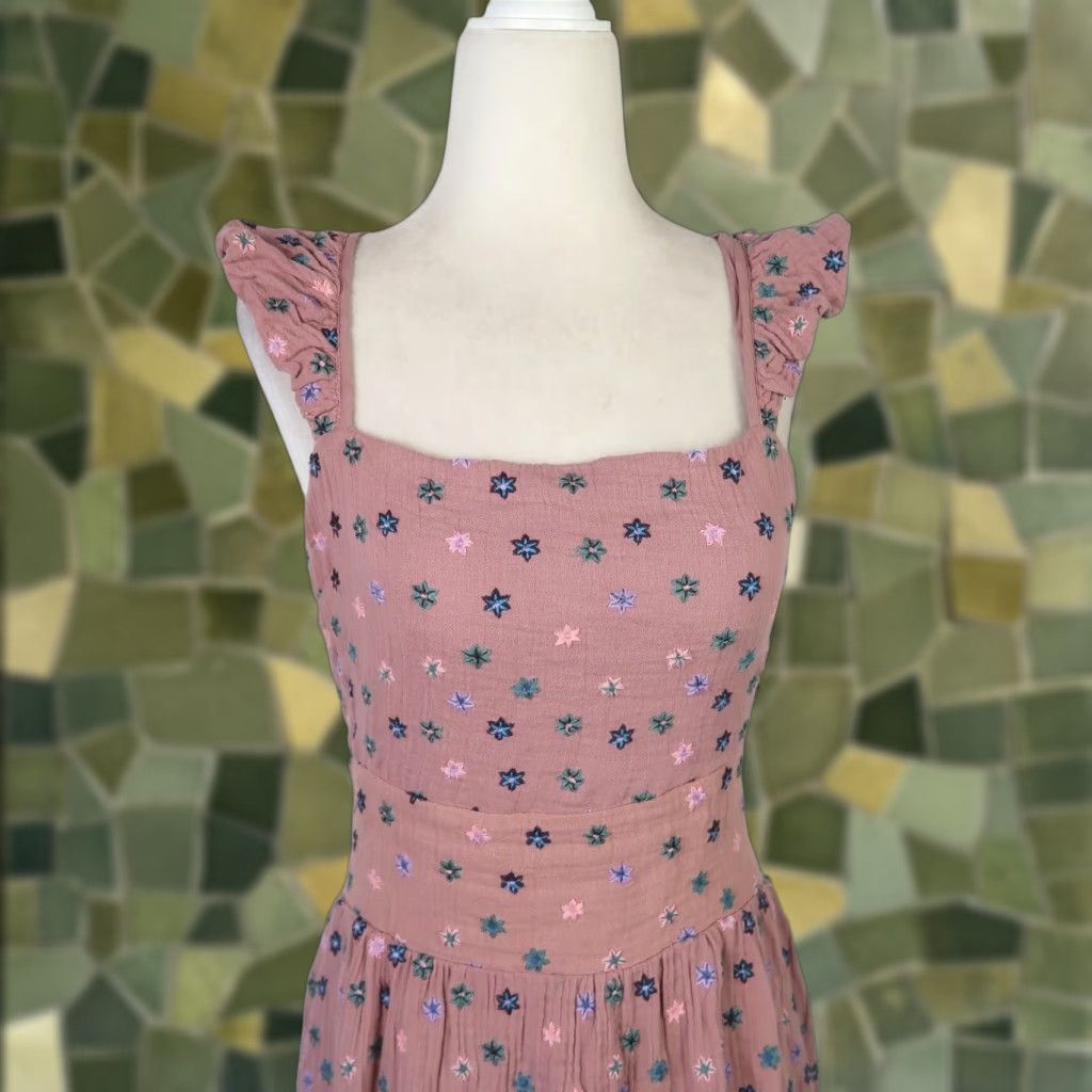 Free People VINTAGE? Wait item is not vintage. So: Free People Dizzy Ditsy Mini Dress XS Pink Floral Embroidered Sleeveless Bohemian Summer Casual Womens Dress Size XS / US 0-2 / IT 36-38 - 1 Thumbnail
