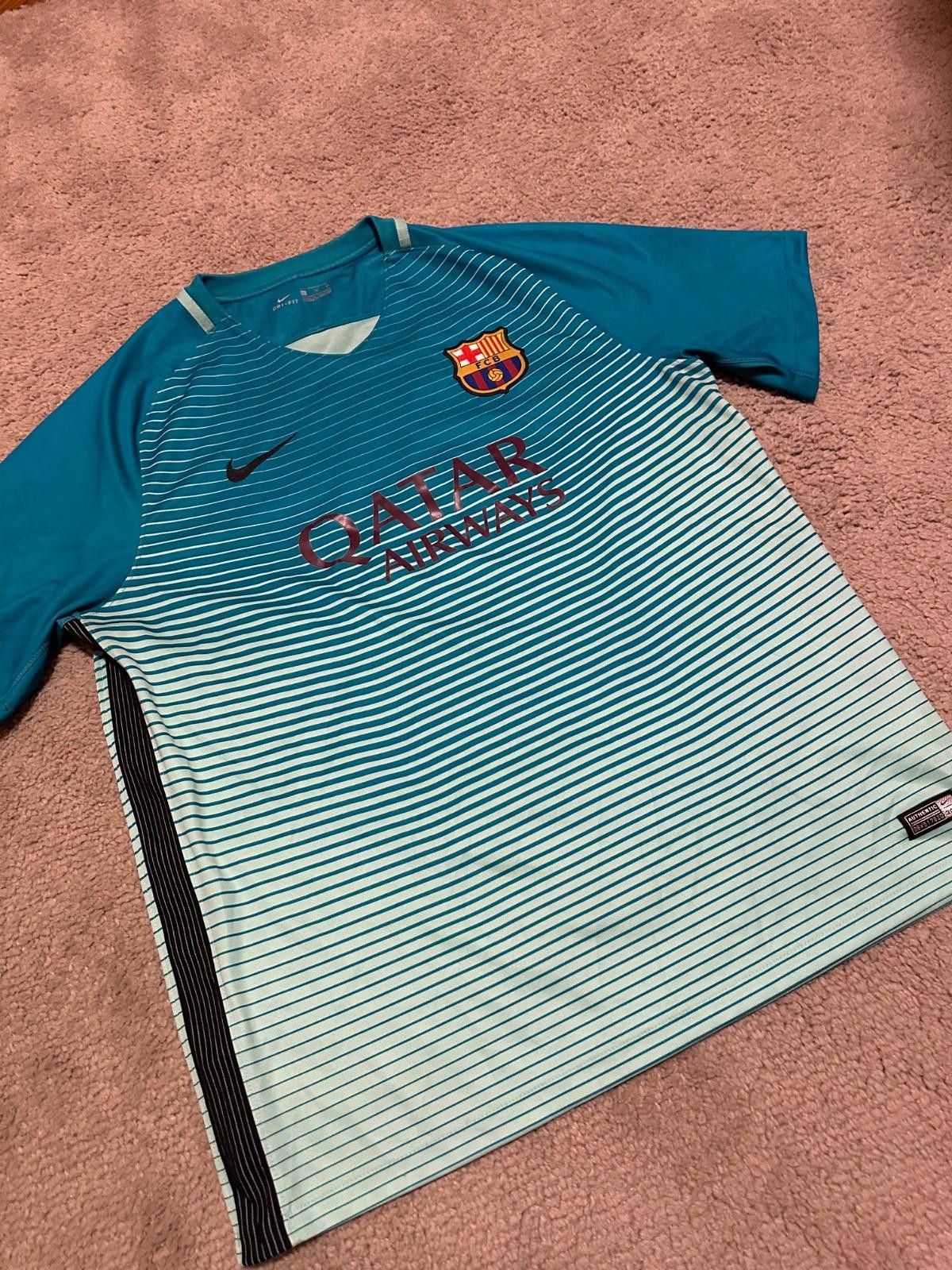 Nike Nike Fc Barcelona 2016/17 3rd Football Shirt Soccer Jersey Size US XL / EU 56 / 4 - 3 Thumbnail