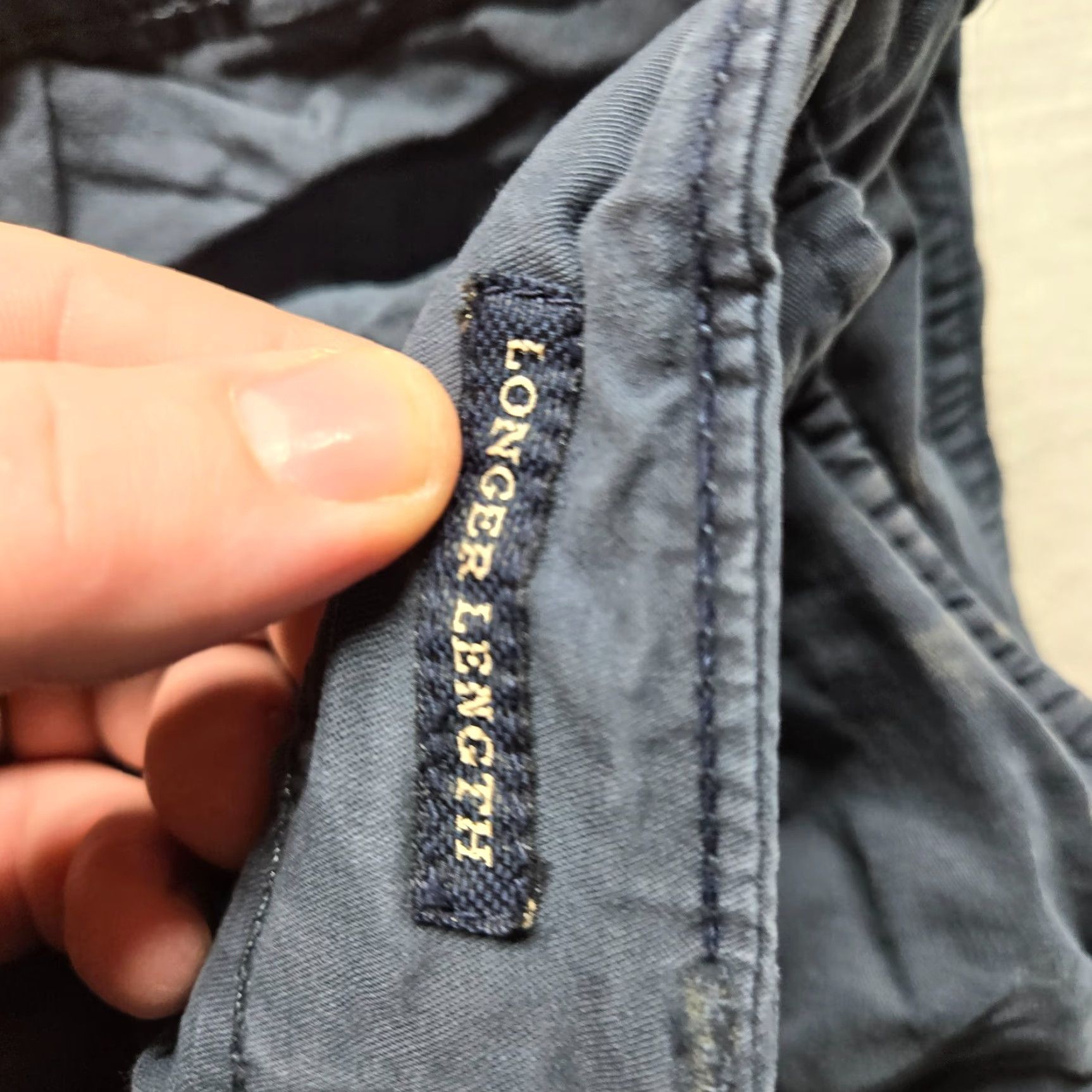 American Eagle Outfitters American Eagle Outfitters Chino Shorts Solid Blue Next Level Flex Longer Length Men's 26 Blue Regular Pockets Logo 90s? Size US 26 / EU 42 - 4 Thumbnail