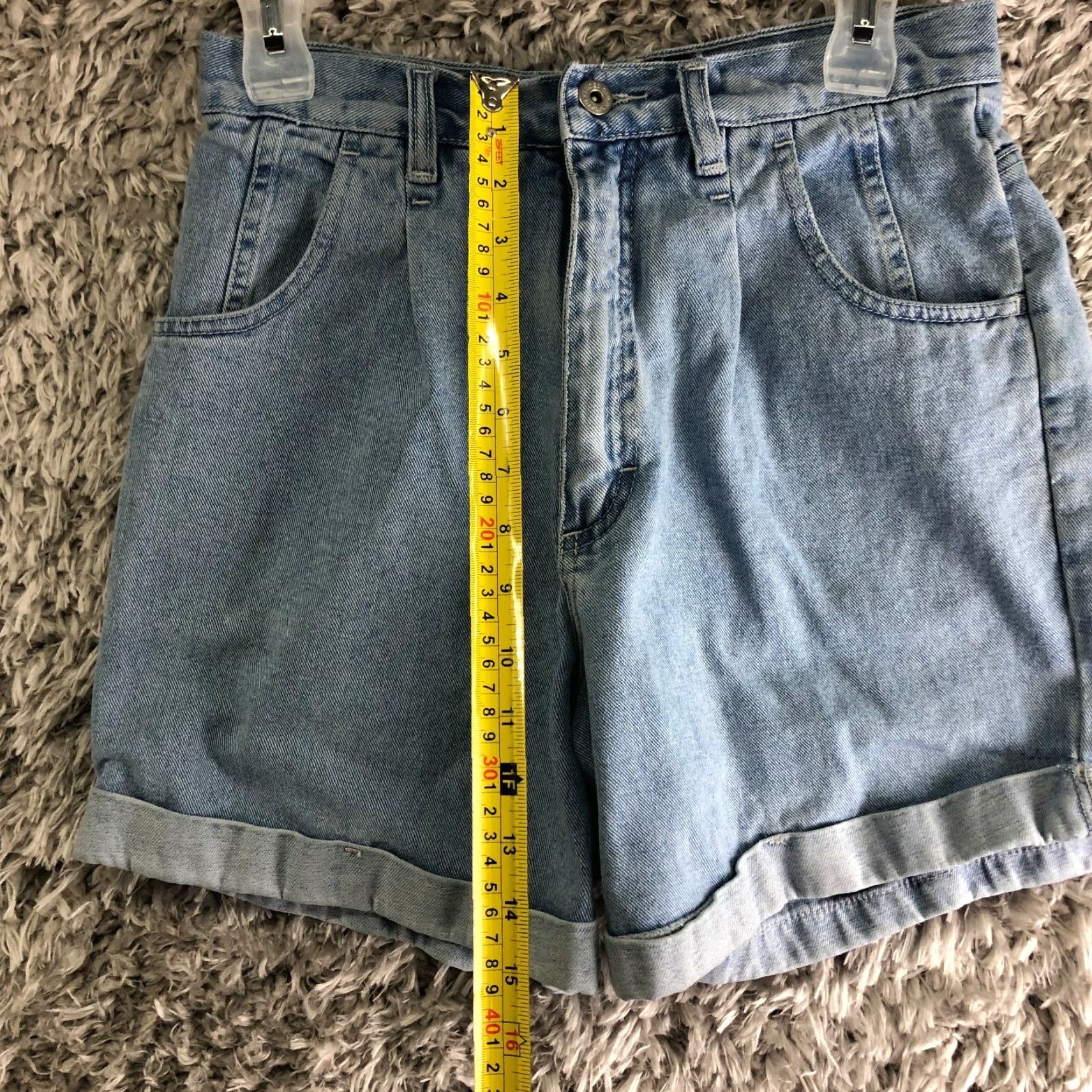 Faded Glory Faded Glory Bermuda Blue Jean Shorts Womens Size 10 Mid Rise Cuffed 28" Waist Denim Shorts Ladies Regular Fit Casual Size 28" / US 6 / IT 42 - 3 Thumbnail