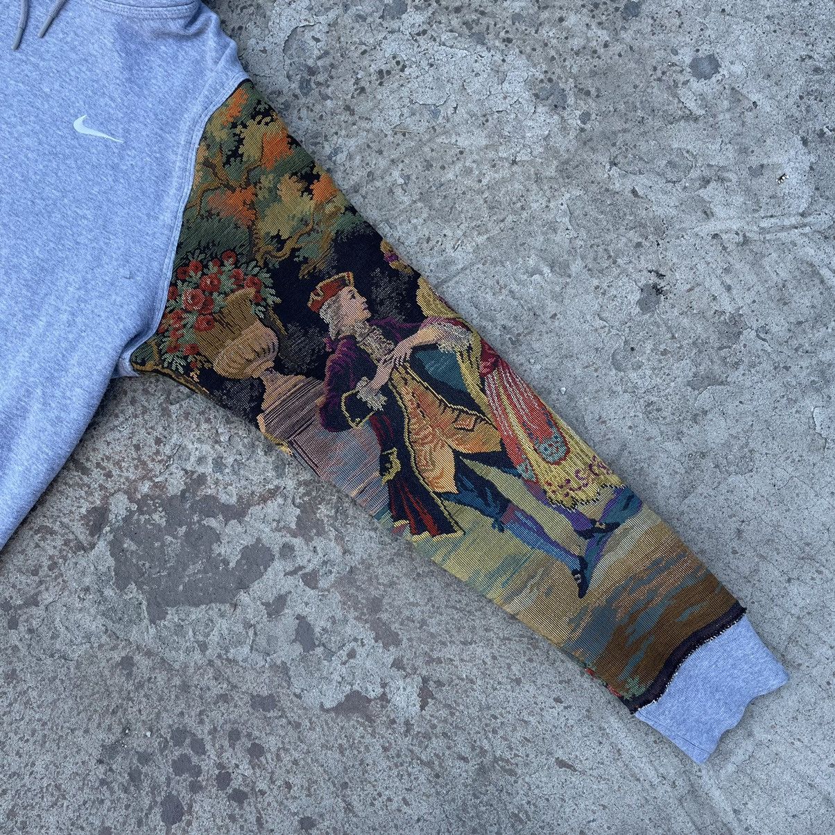 Nike Vintage Nike Hoodie Custom Recycled Velveteen Paint 90s Y2K Size US XL / EU 56 / 4 - 3 Thumbnail