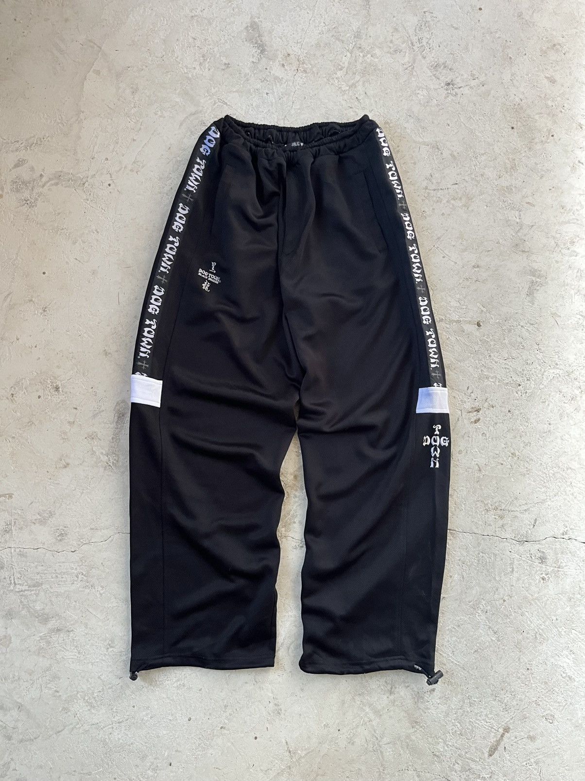 Dogtown Vintage Dogtown Baggy Track Pants Size US 34 / EU 50 - 1 Thumbnail