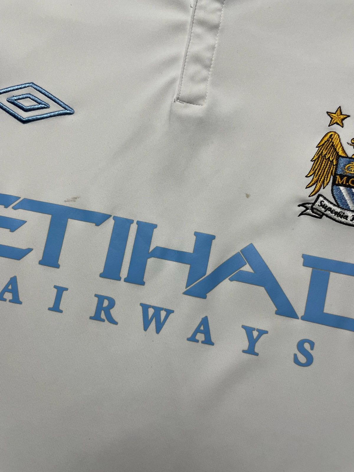 Umbro × Vintage Vintage Umbro Manchester city soccer jersey size XXL Size US XXL / EU 58 / 5 - 3 Thumbnail