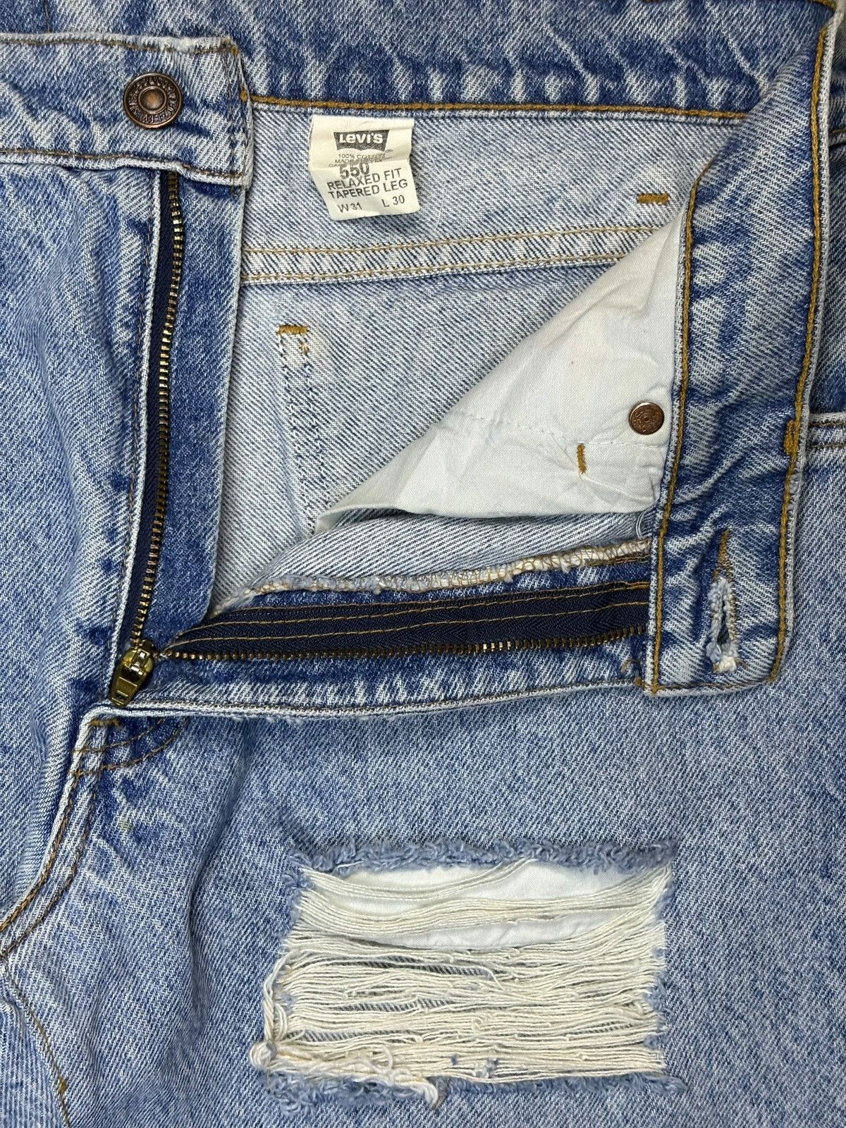Levi's Vintage 90s Levis 550 Orange Tab Blue Wash Distressed Jeans Size US 30 / EU 46 - 9 Thumbnail